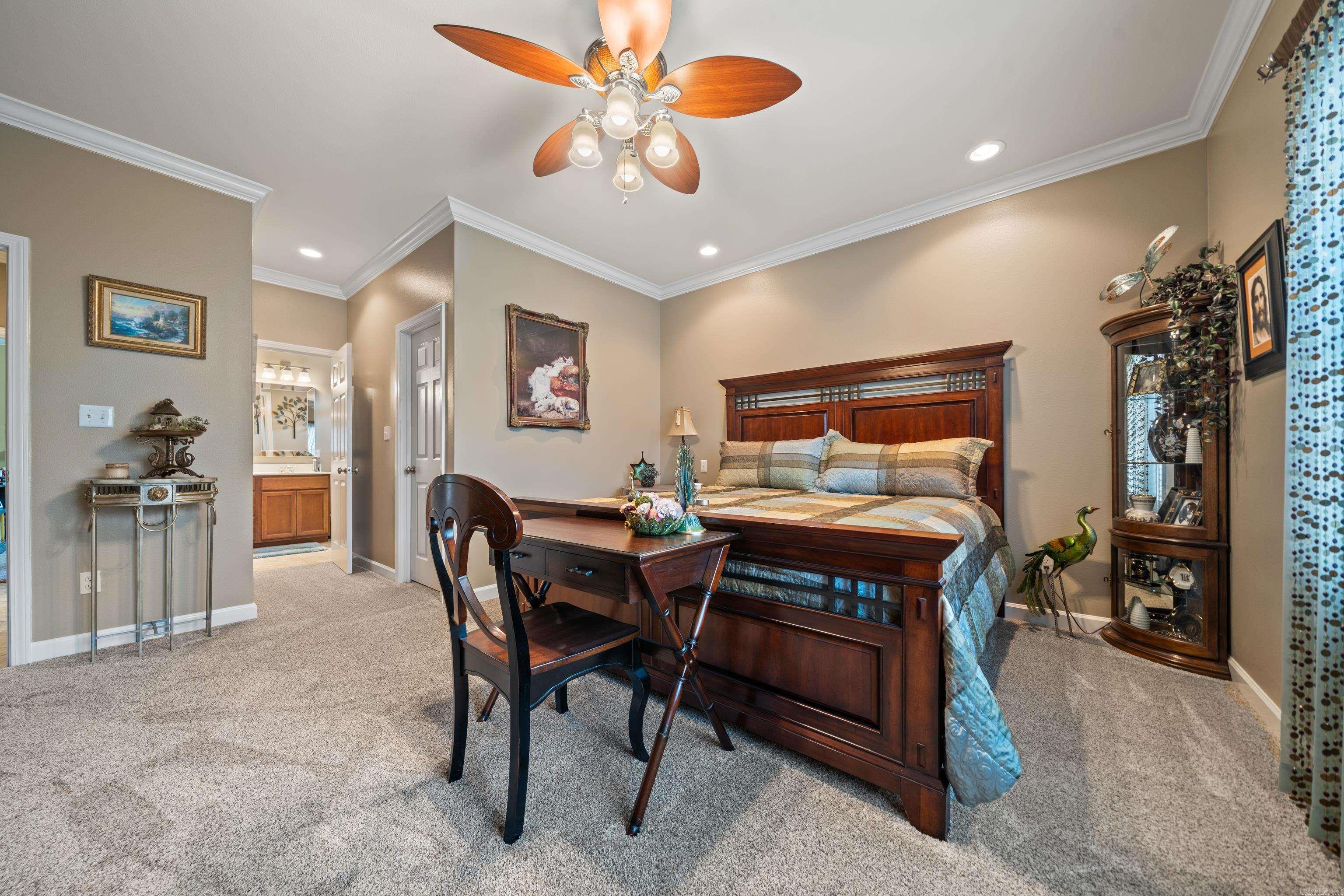 113 Foxwood St Street