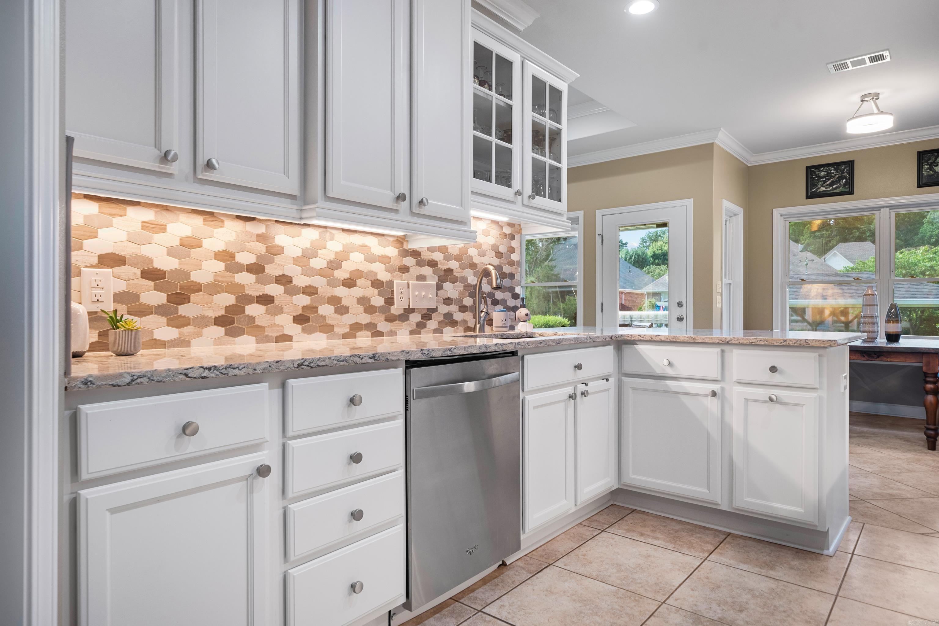 113 Foxwood St Street