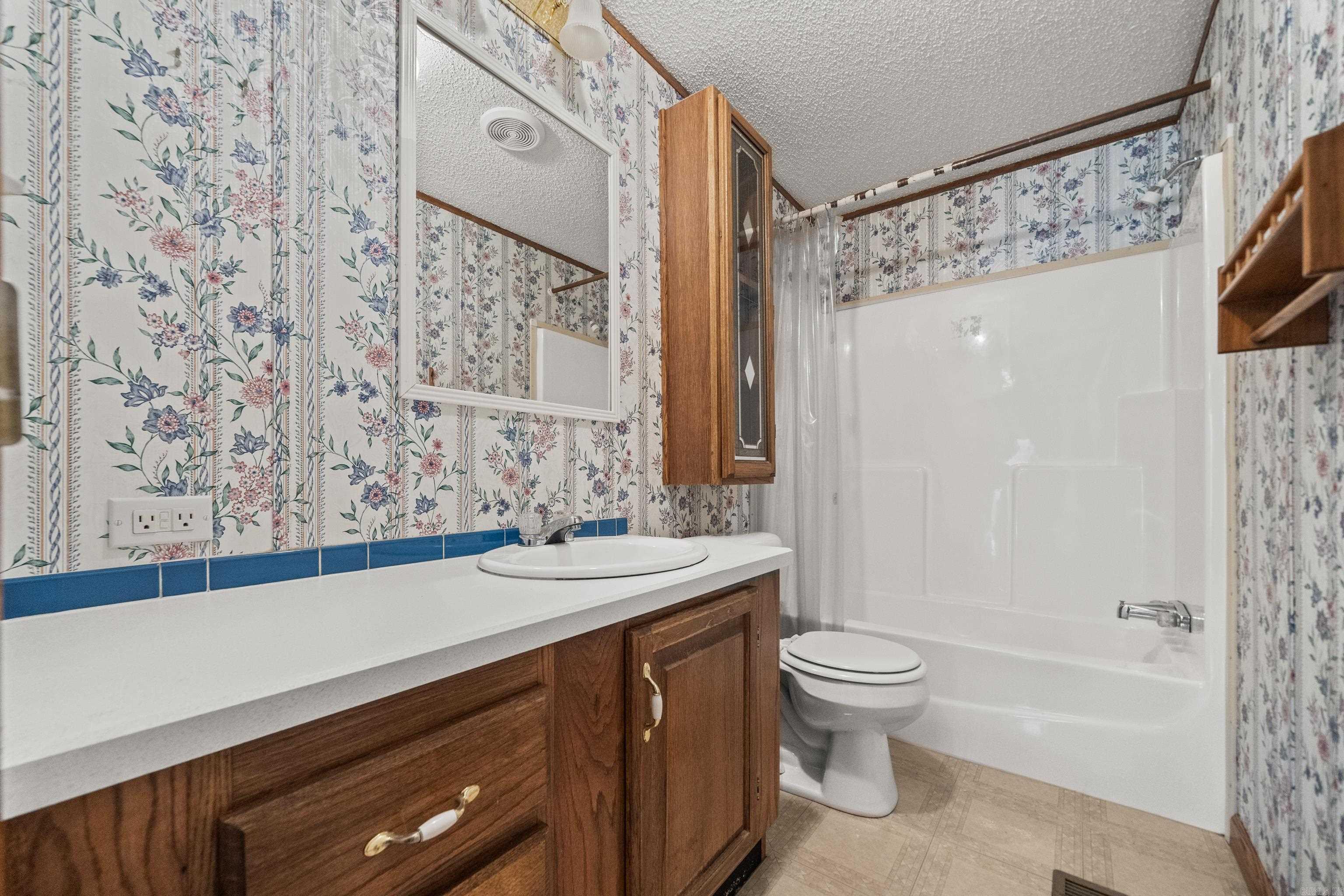 2641 Highway 128