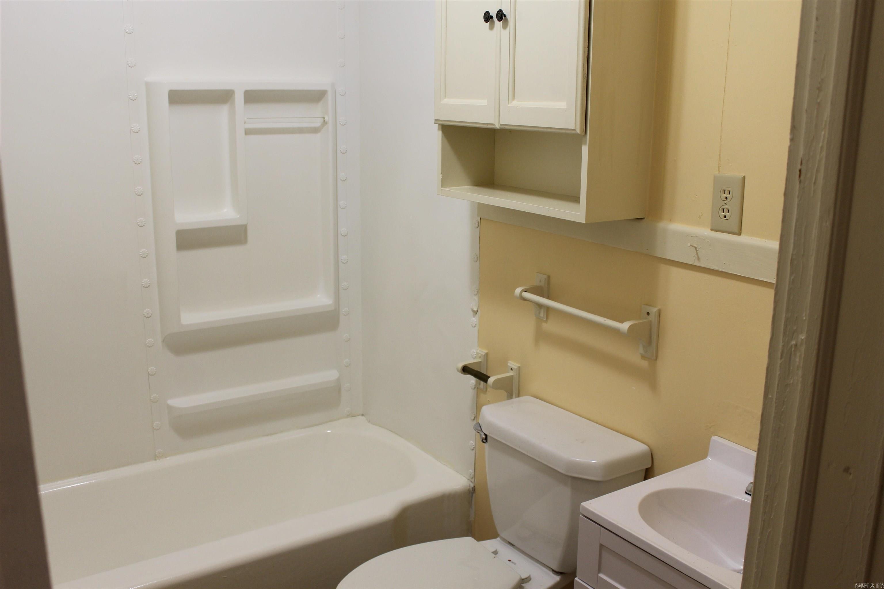 510 S EDGEWOOD Street