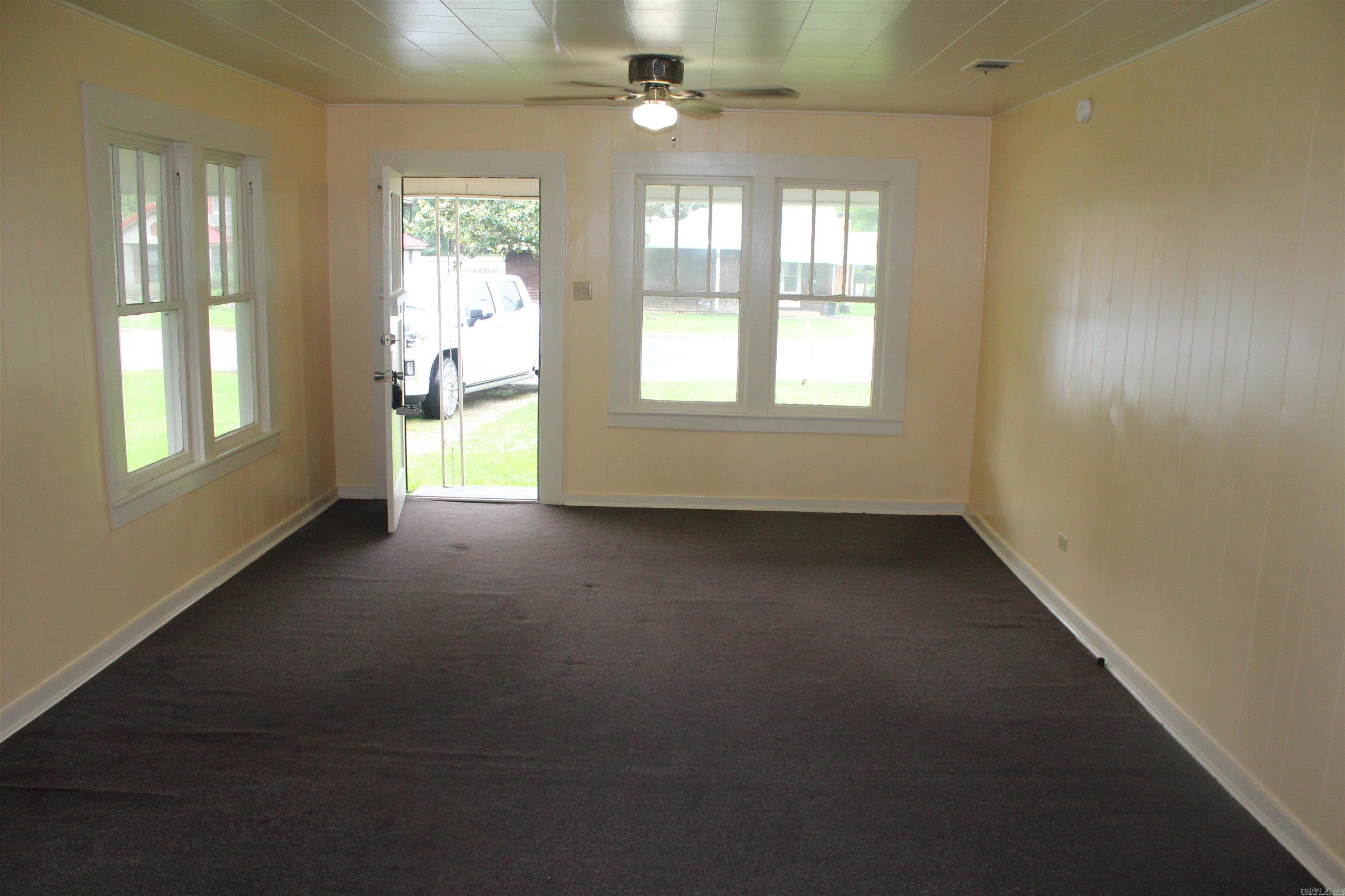 510 S EDGEWOOD Street