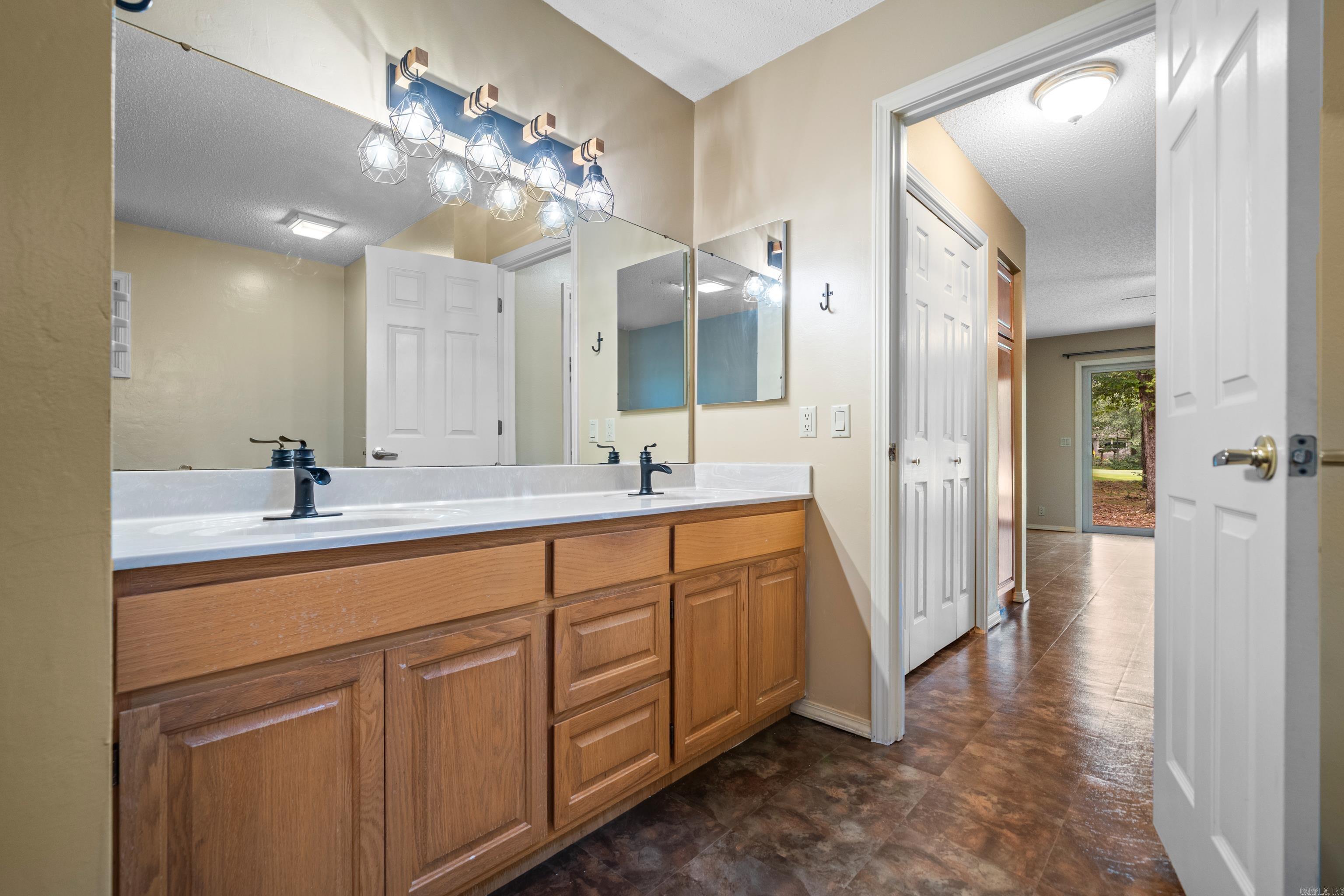 50 San Pablo Way