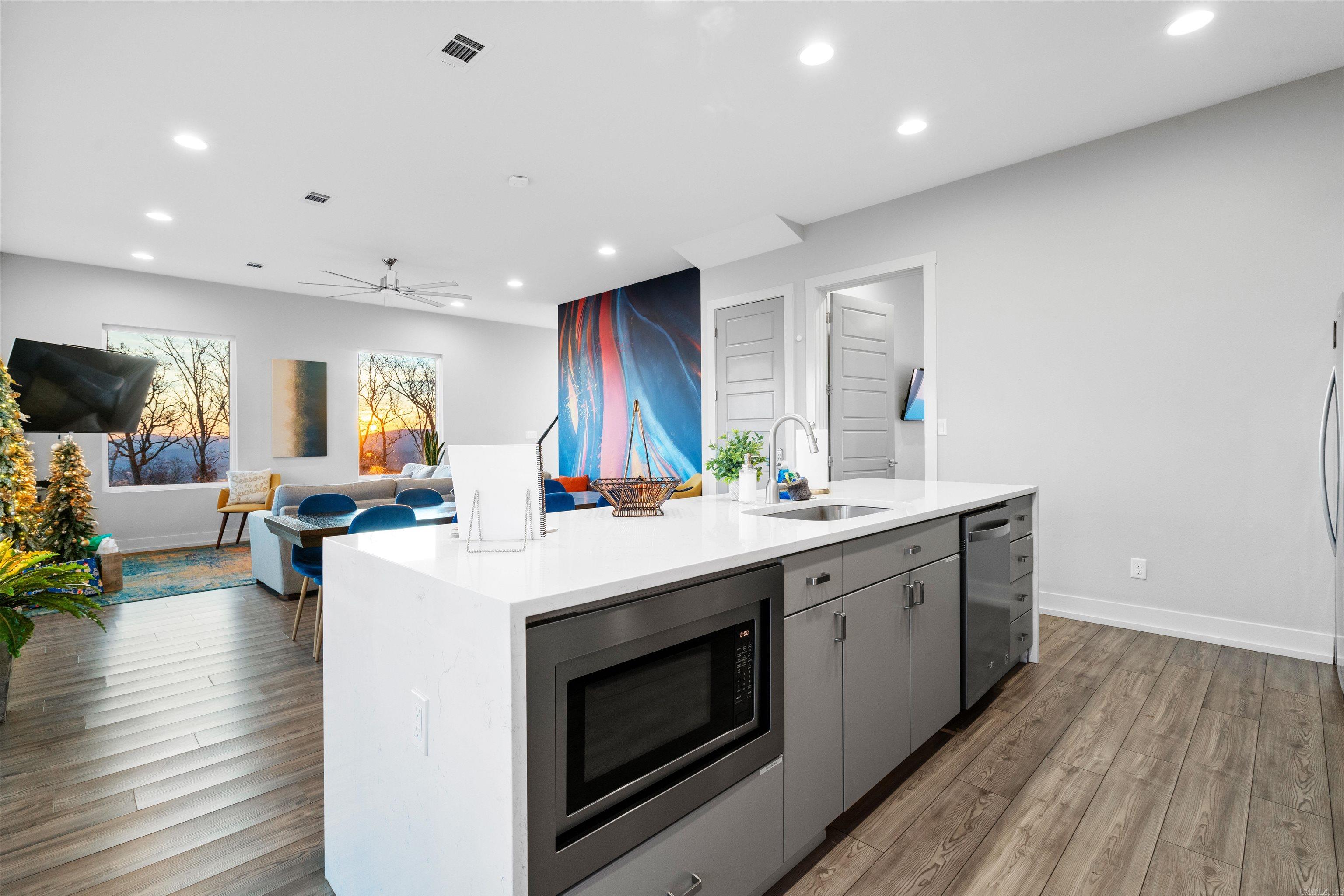 117 E Riante Trail