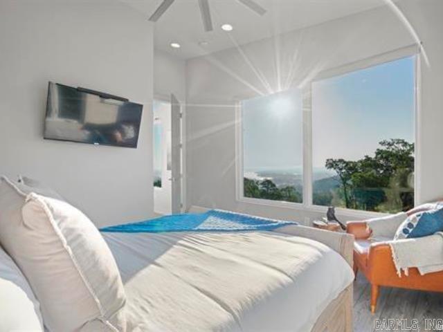 117 E Riante Trail