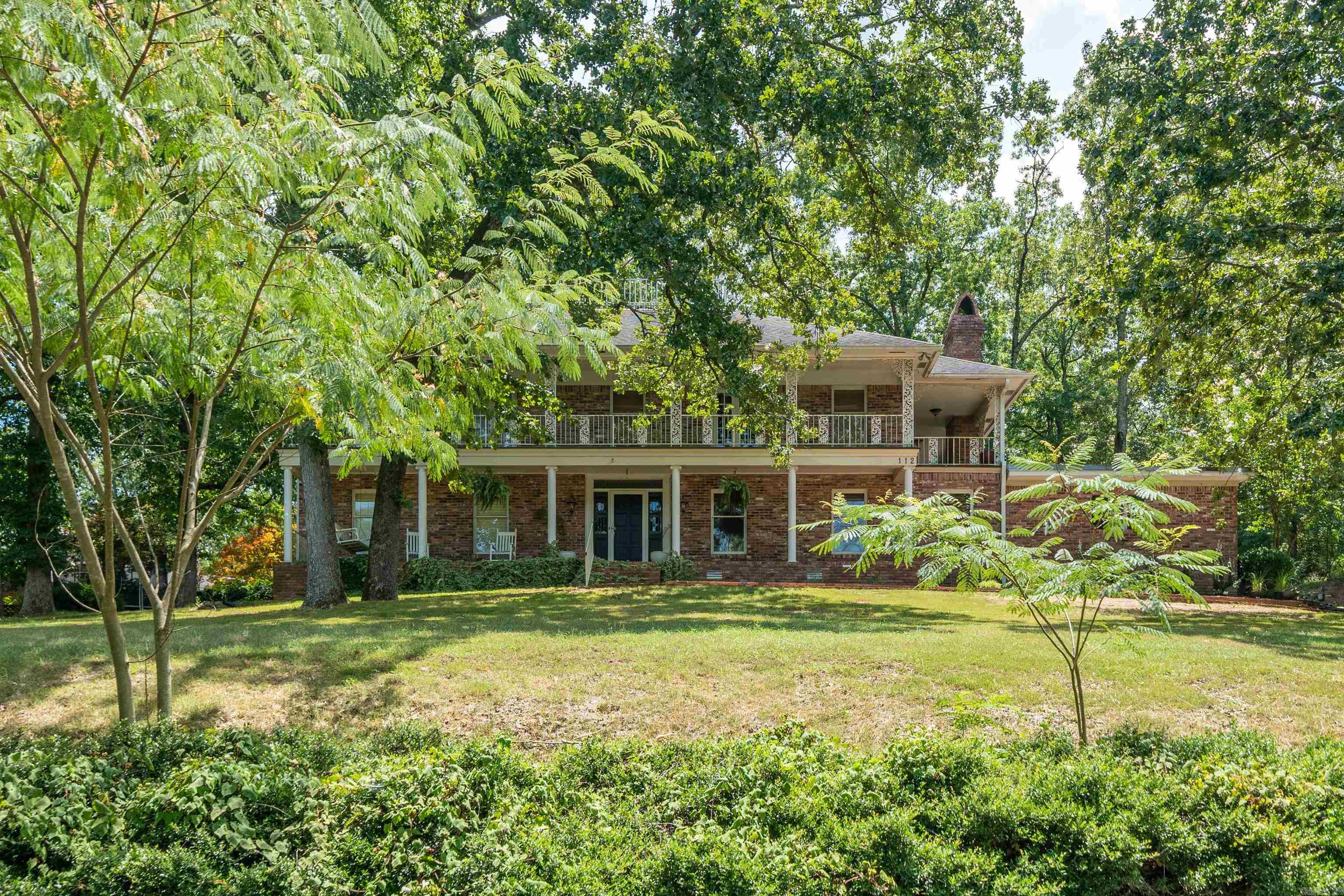 112 Leigh Circle