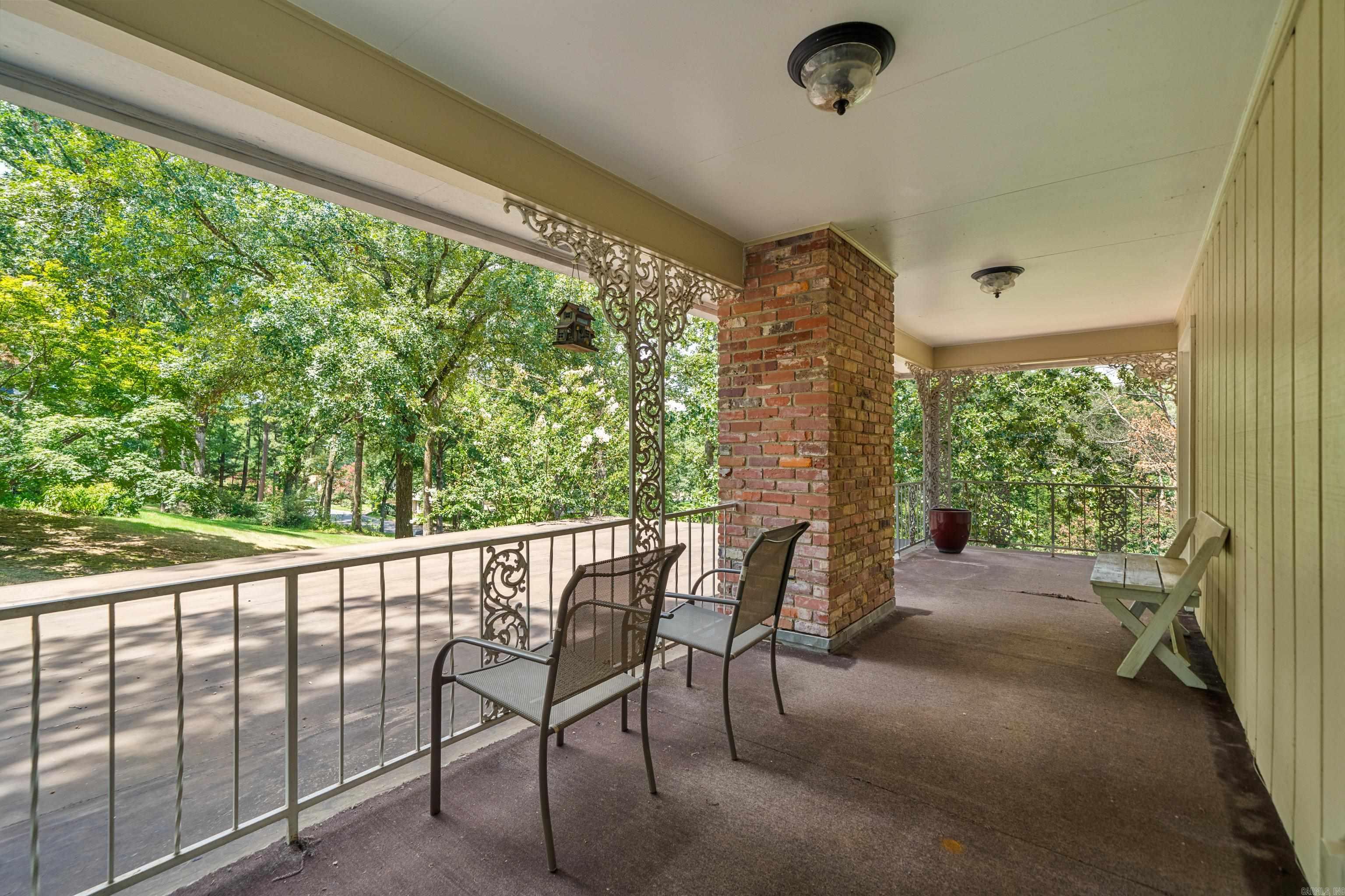 112 Leigh Circle