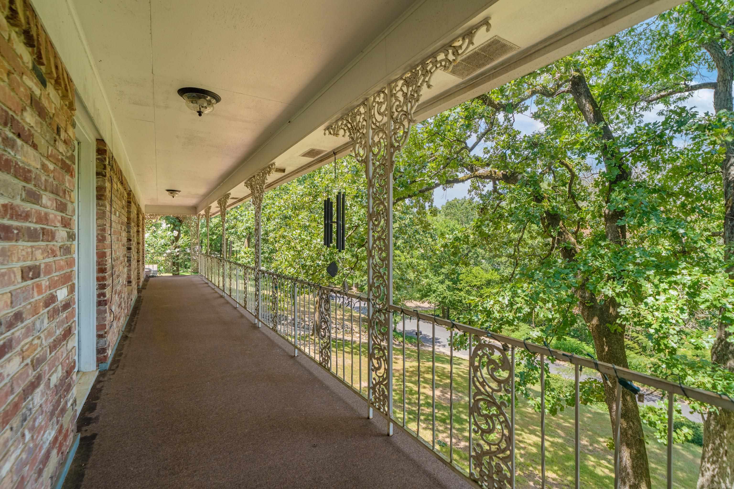 112 Leigh Circle