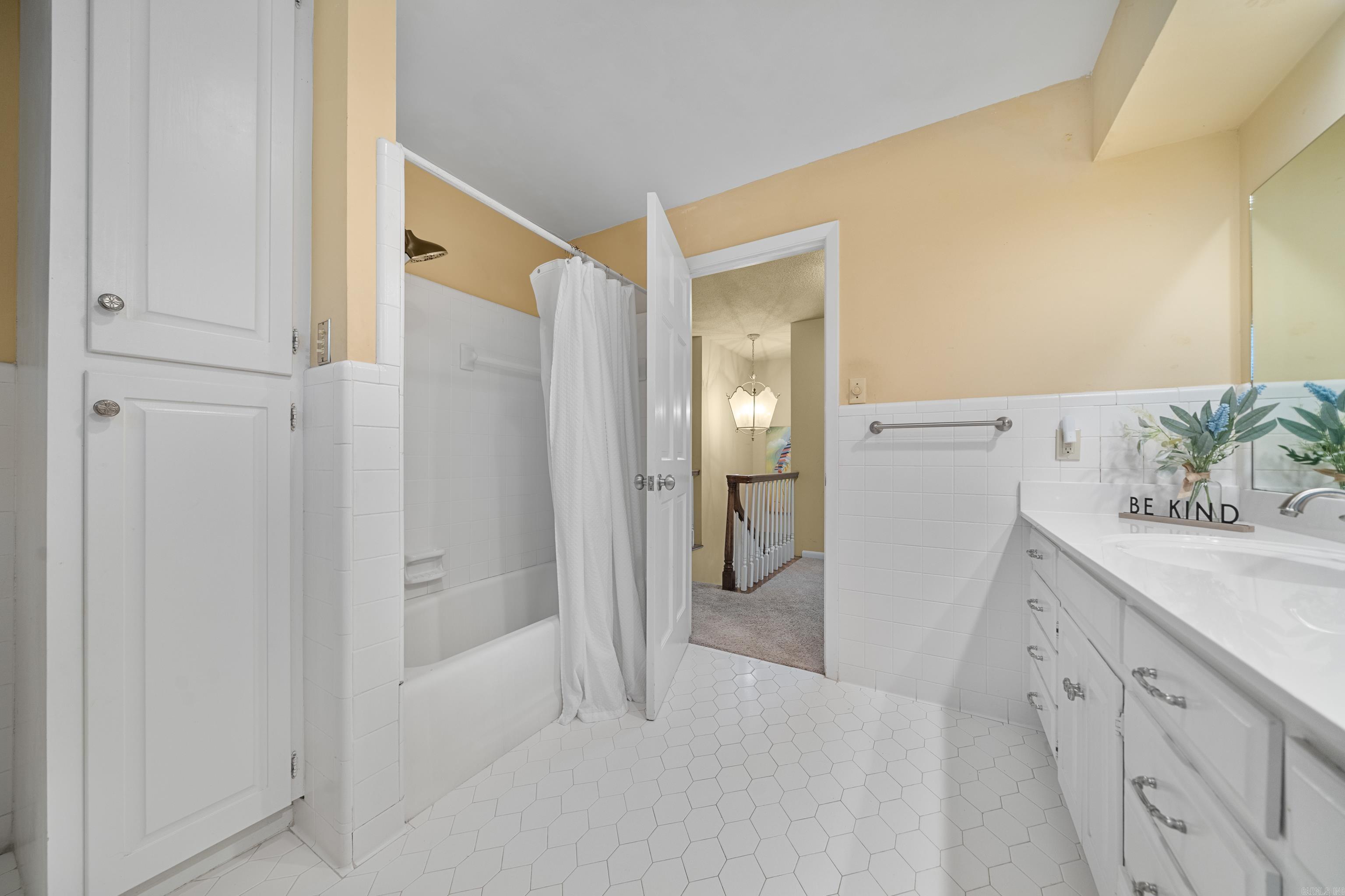 112 Leigh Circle
