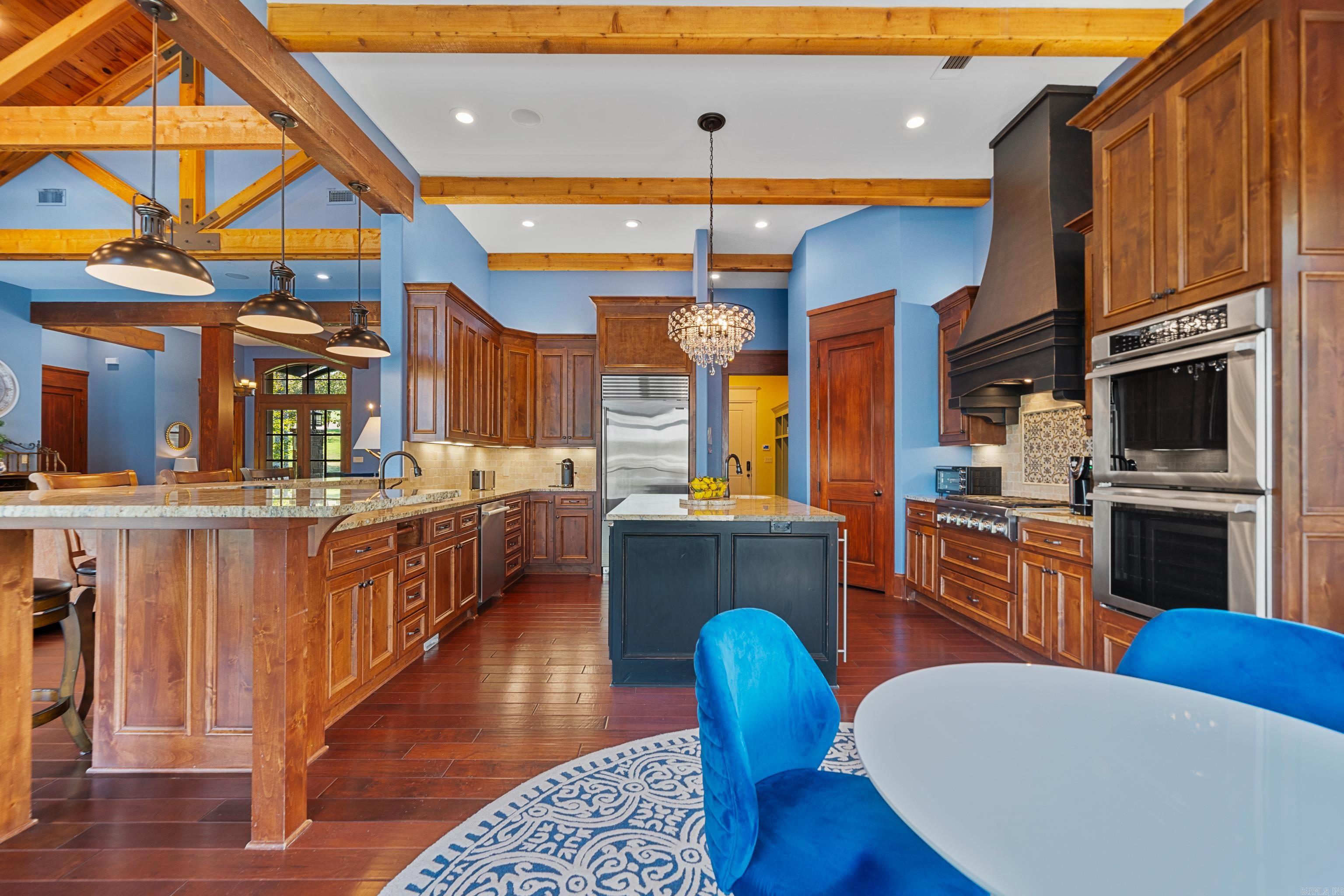 225 Water Oak Circle