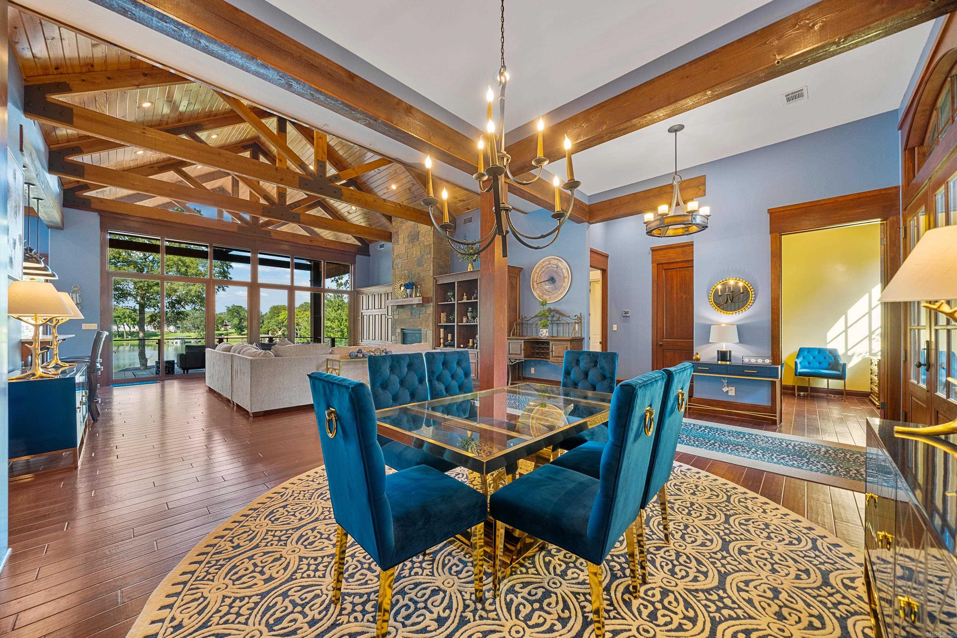 225 Water Oak Circle