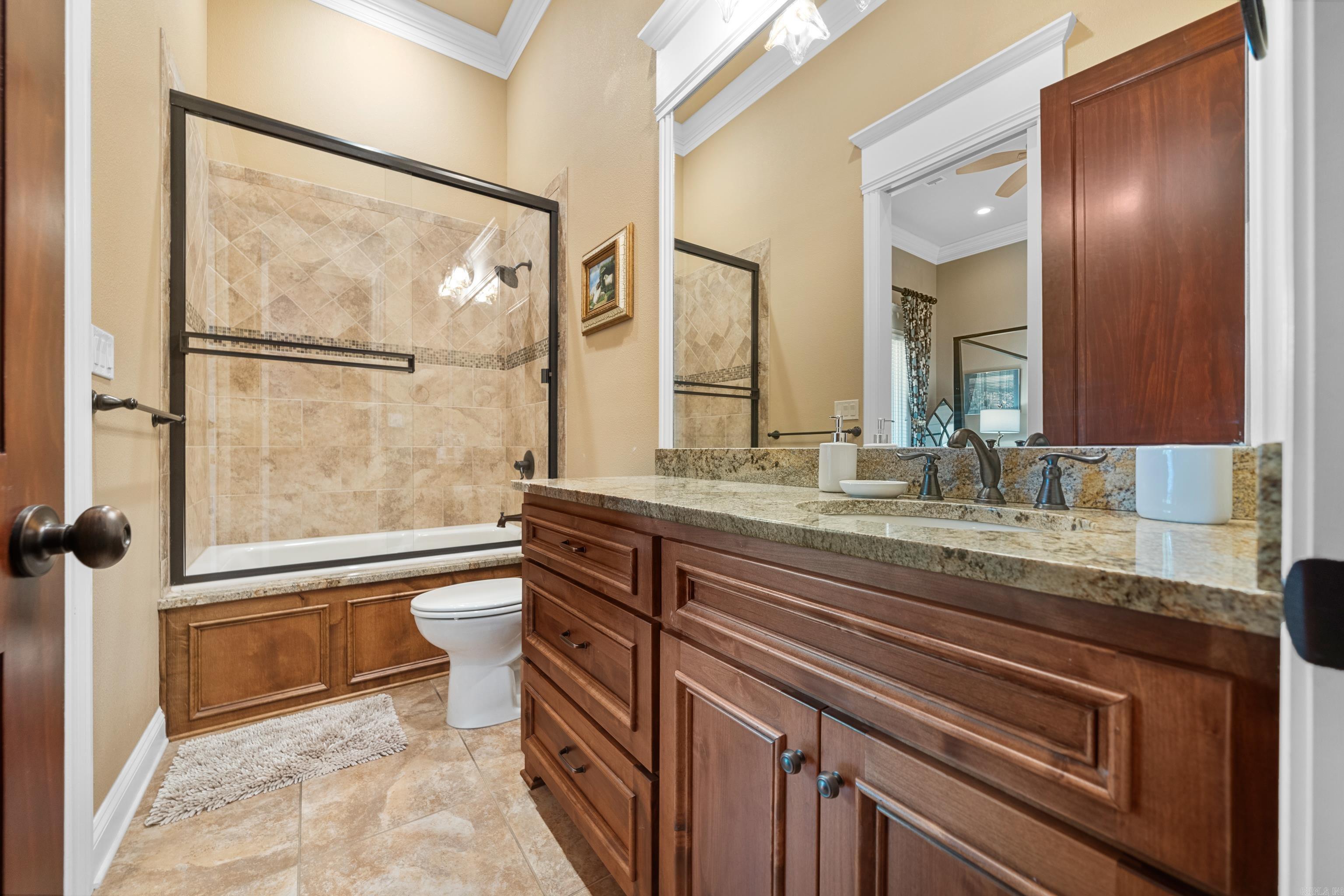 225 Water Oak Circle