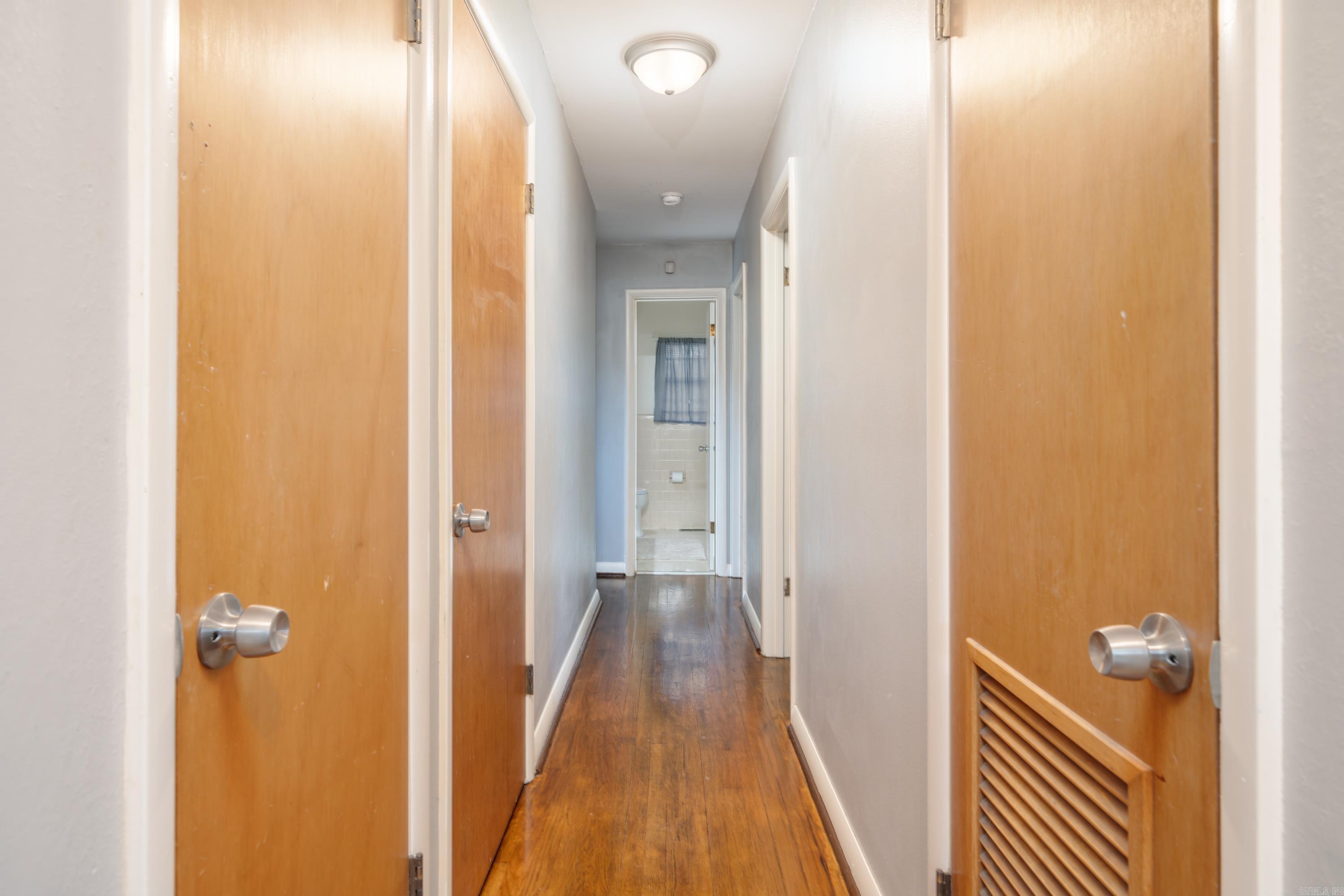 904 RICHARD Street