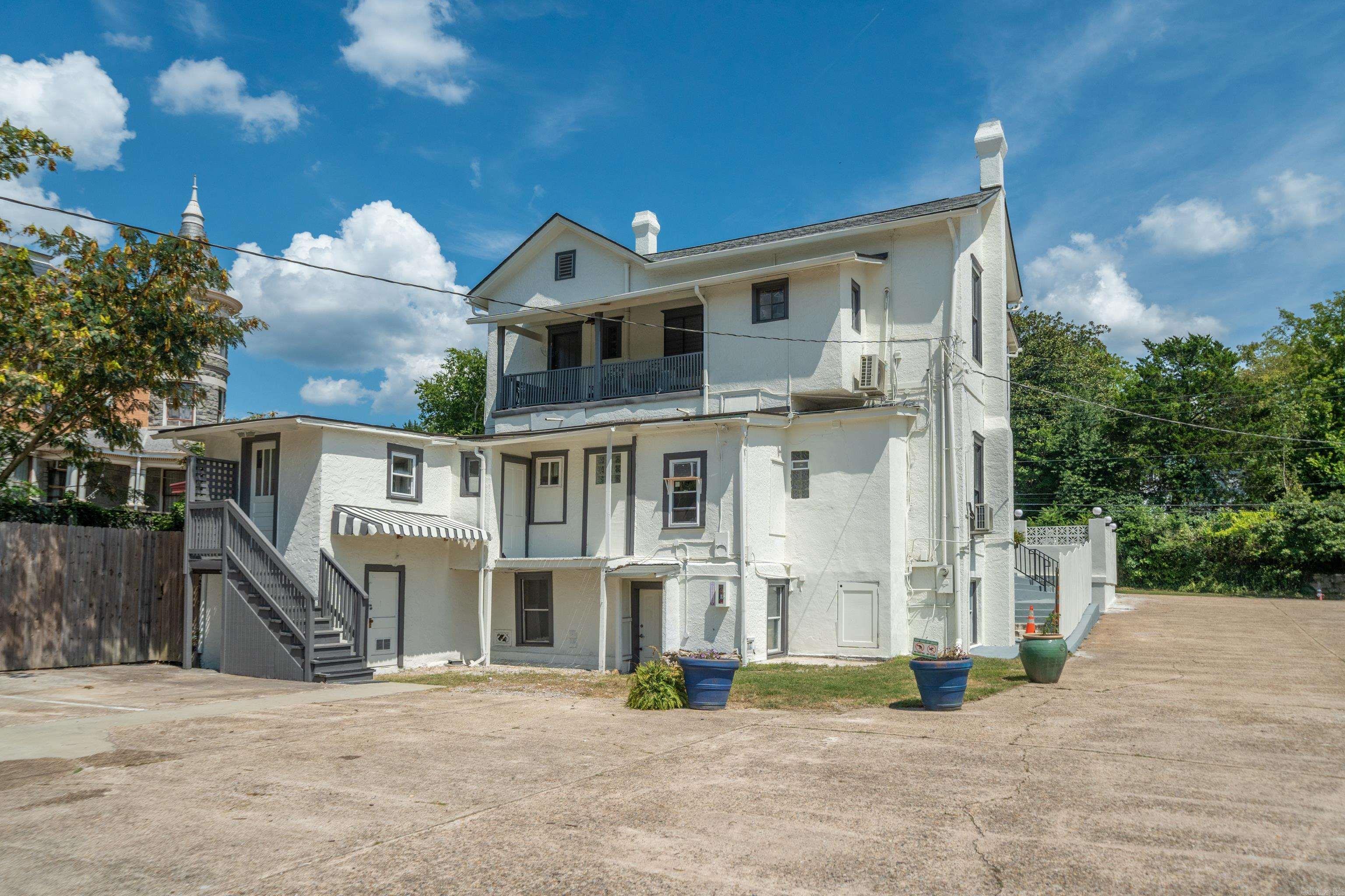 741 Park Avenue Unit: 745 Park Ave.