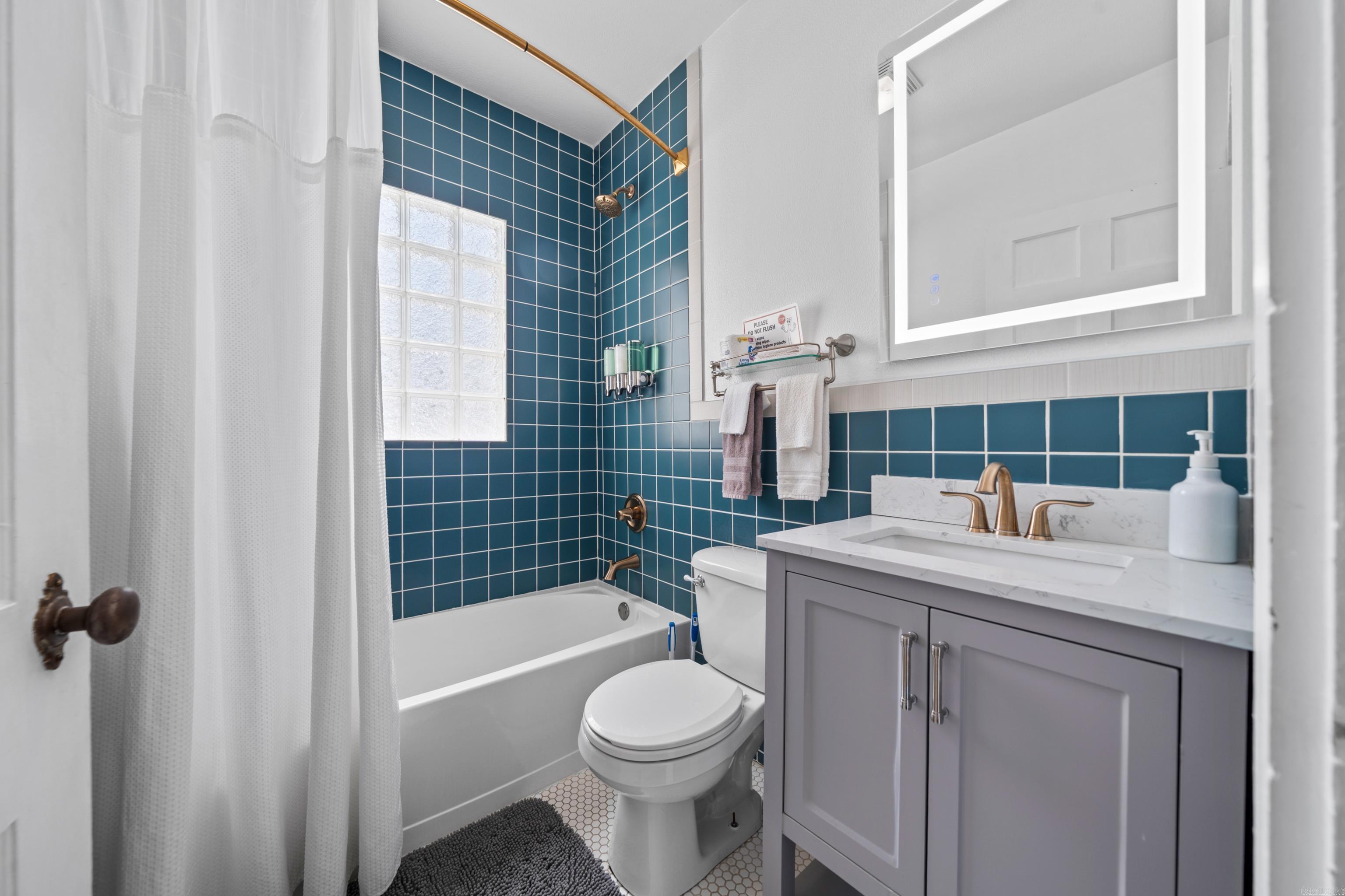 741 Park Avenue Unit: 745 Park Ave.