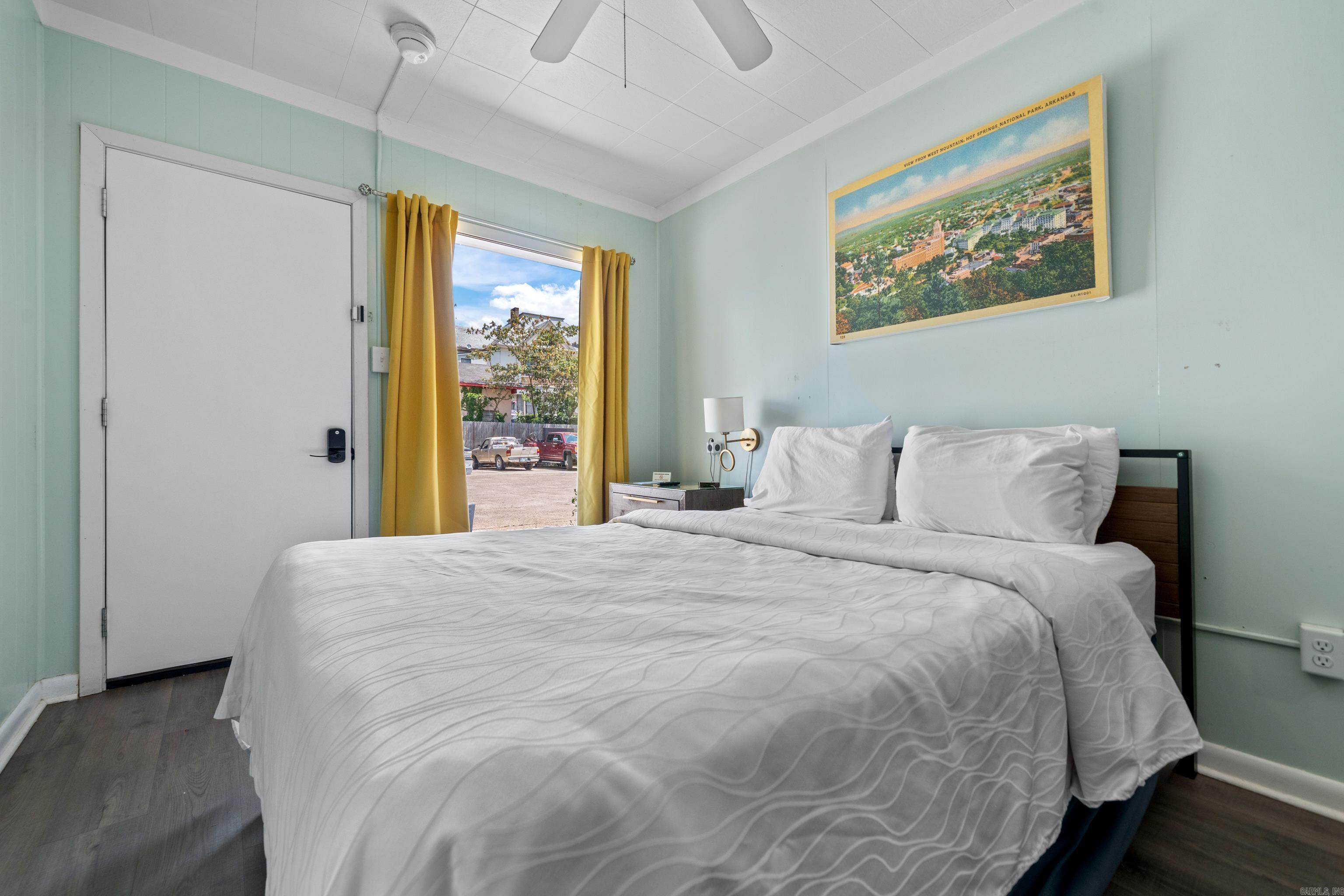 741 Park Avenue Unit: 745 Park Ave.