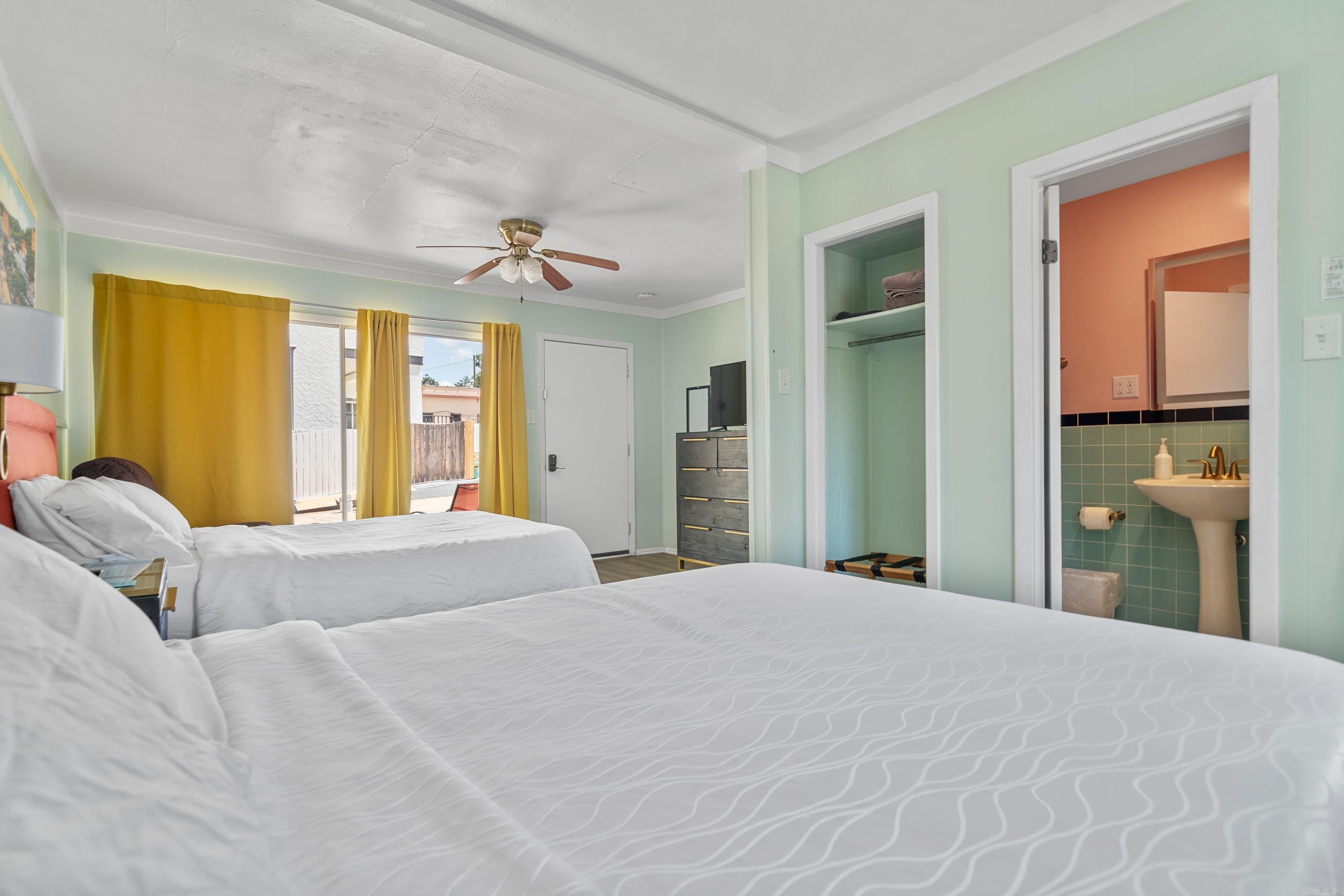 741 Park Avenue Unit: 745 Park Ave.