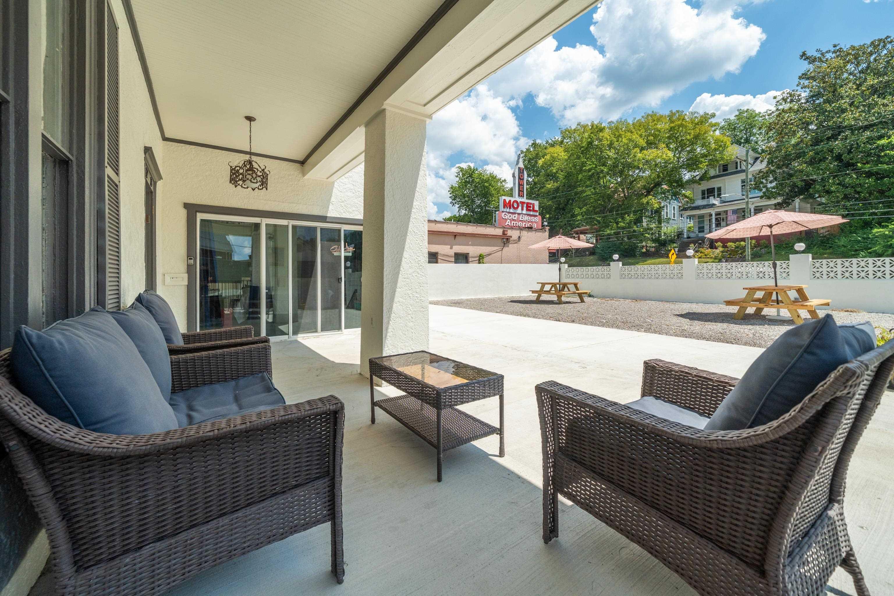 741 Park Avenue Unit: 745 Park Ave.