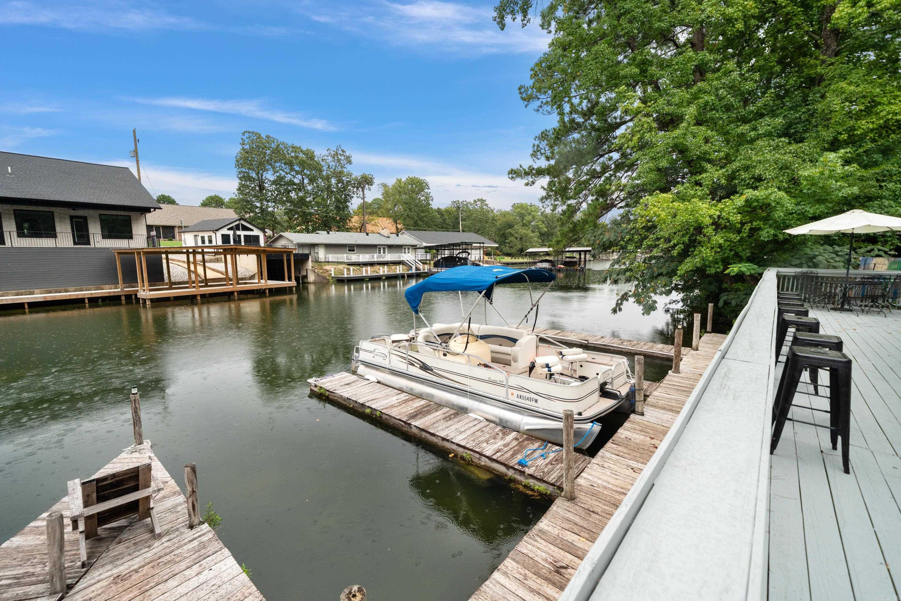 125 Lee's Landing