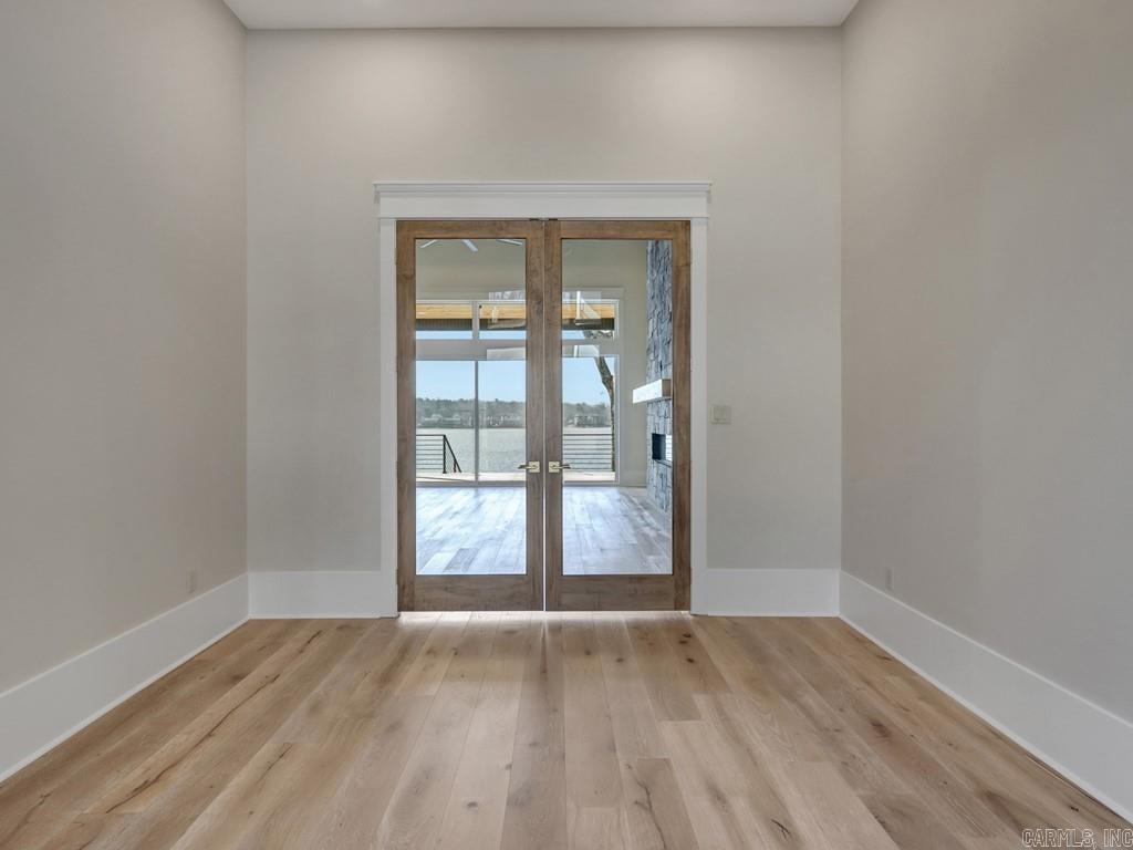 1004 Arkridge