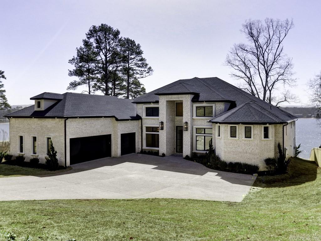 1004 Arkridge