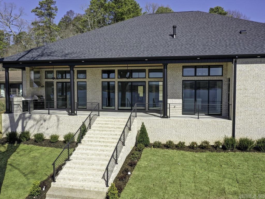 1004 Arkridge
