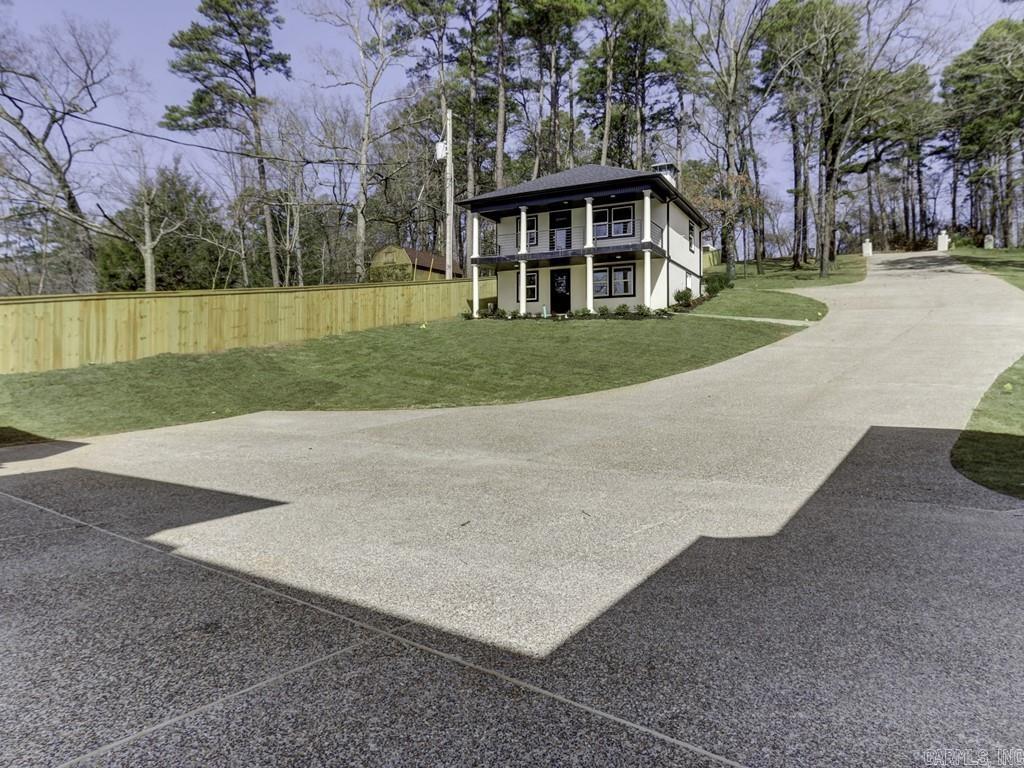 1004 Arkridge