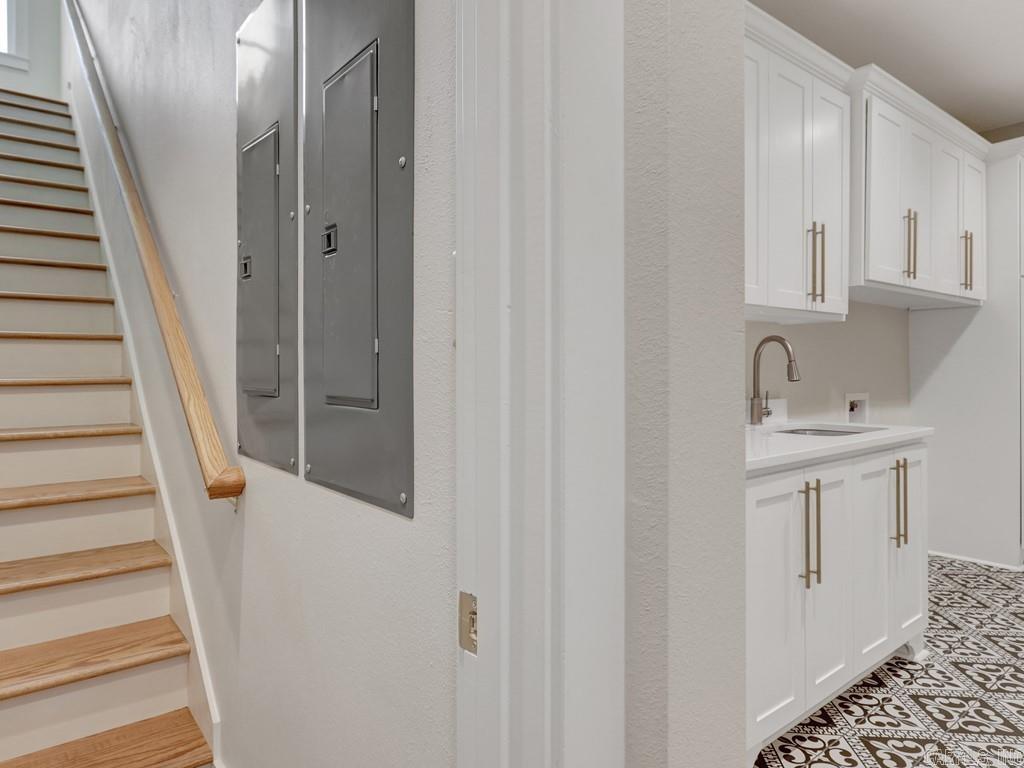 1004 Arkridge