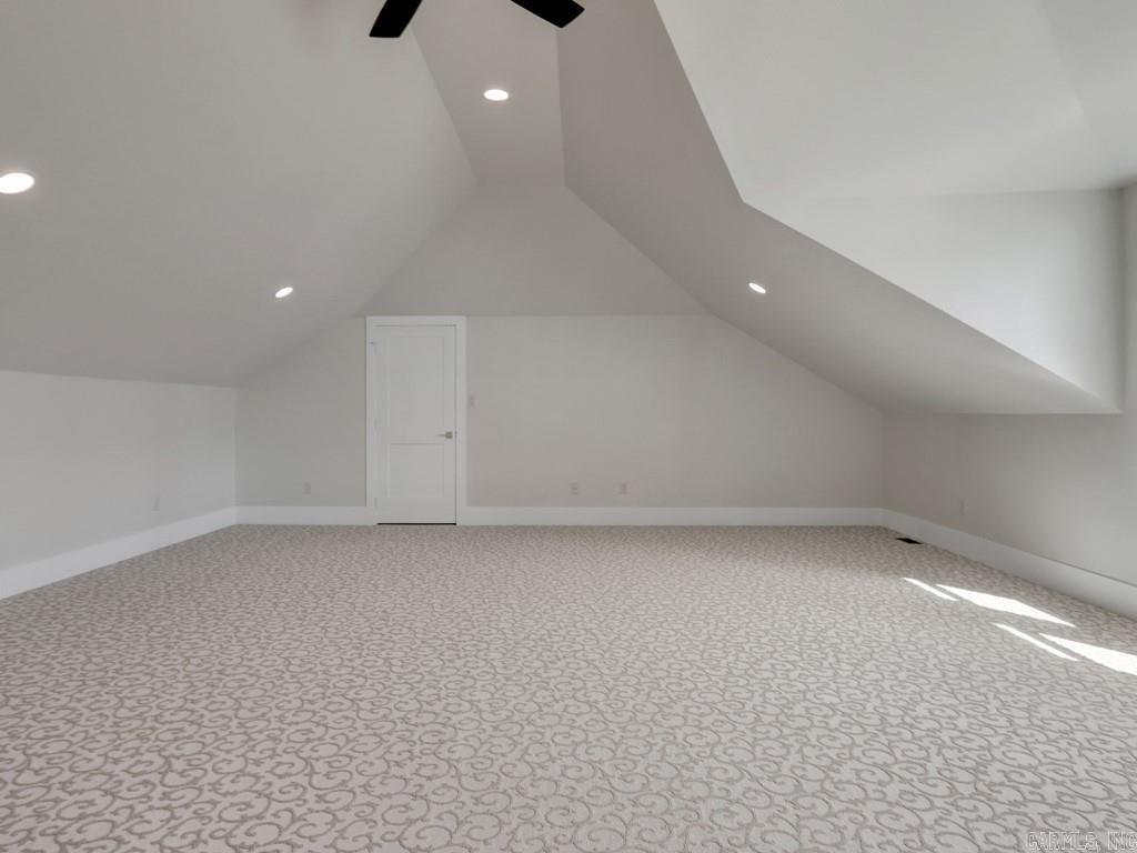 1004 Arkridge