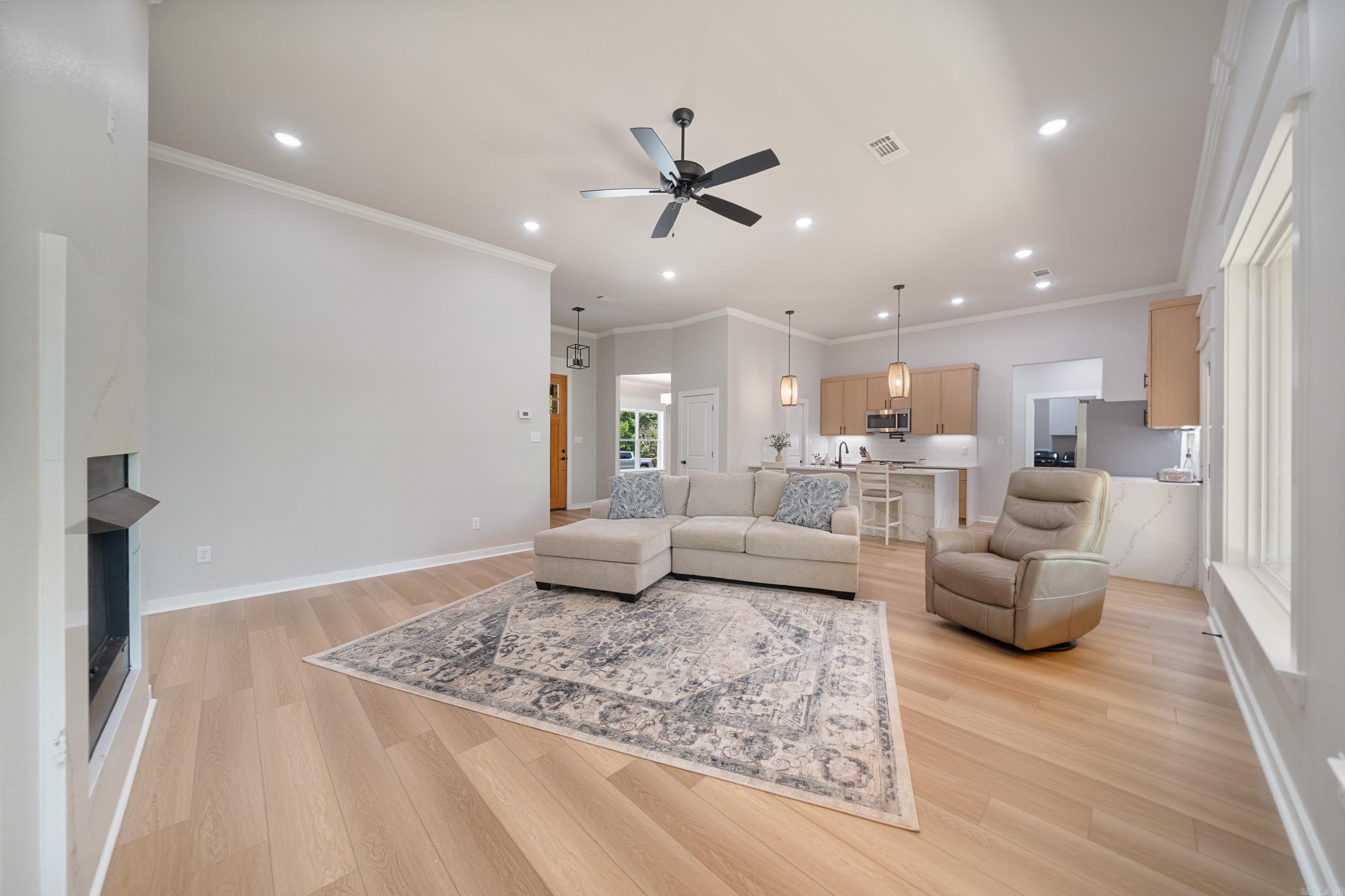 113 Lake Forest Shores Terrace