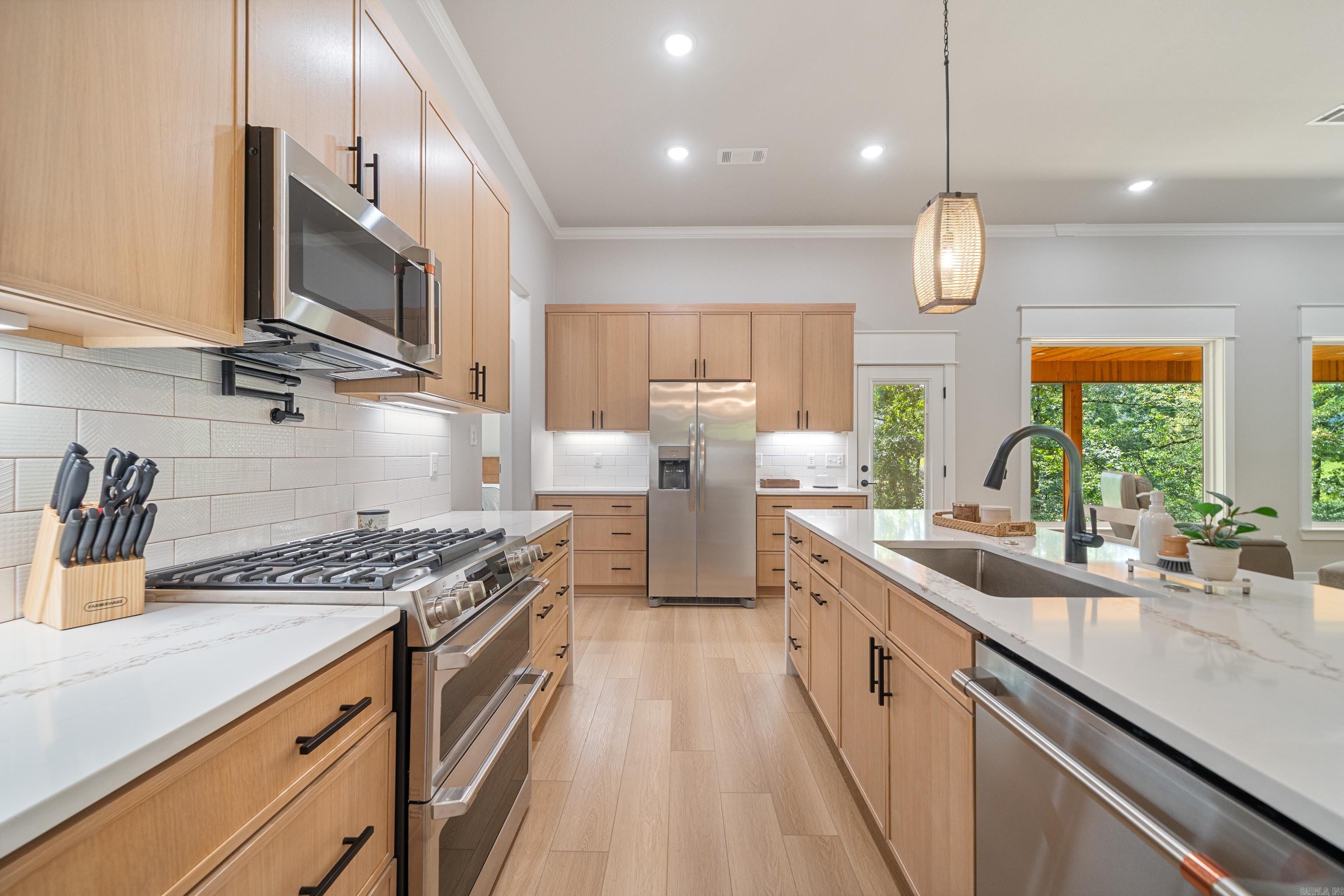 113 Lake Forest Shores Terrace