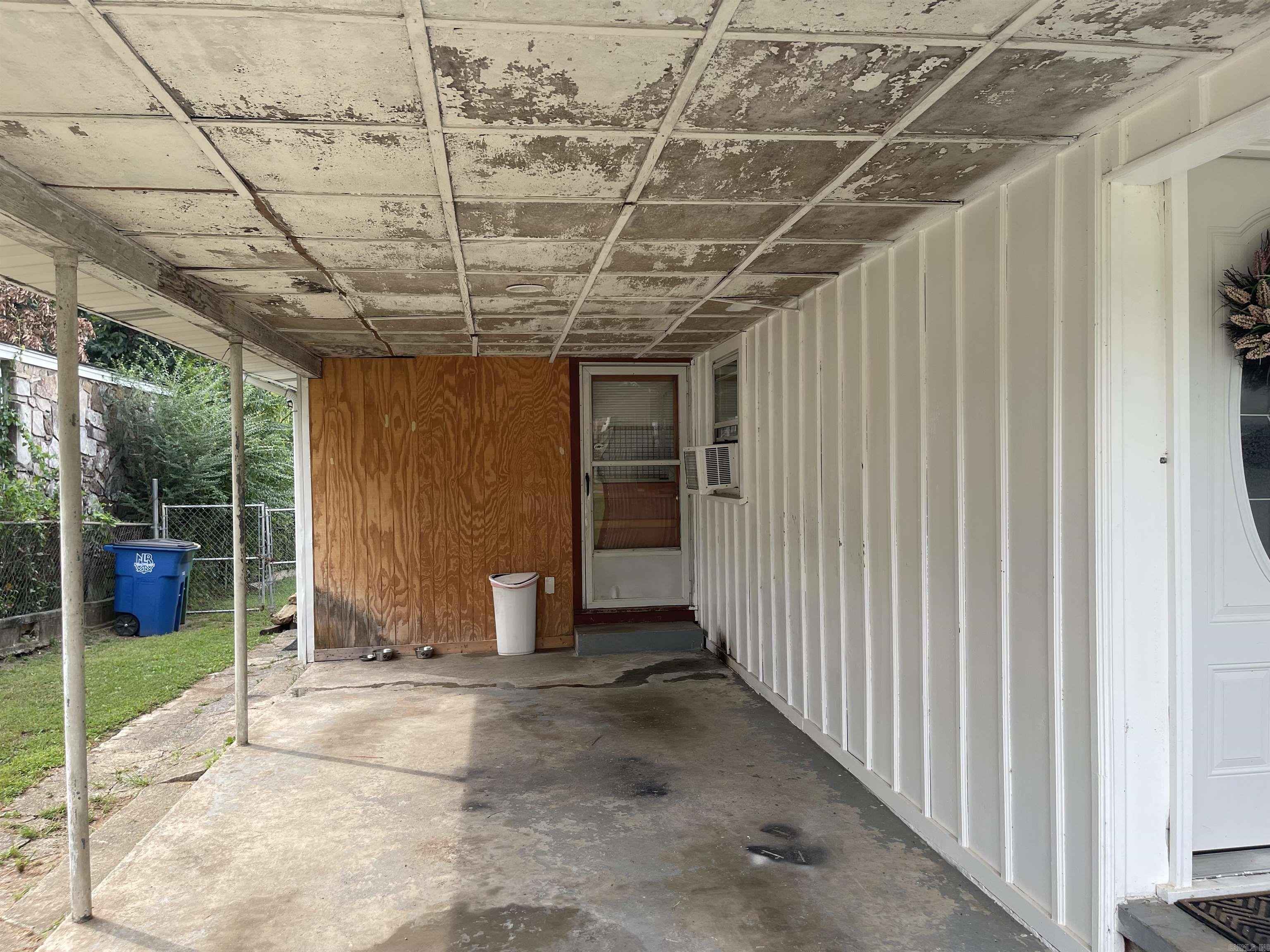 1006 W 41St St Street