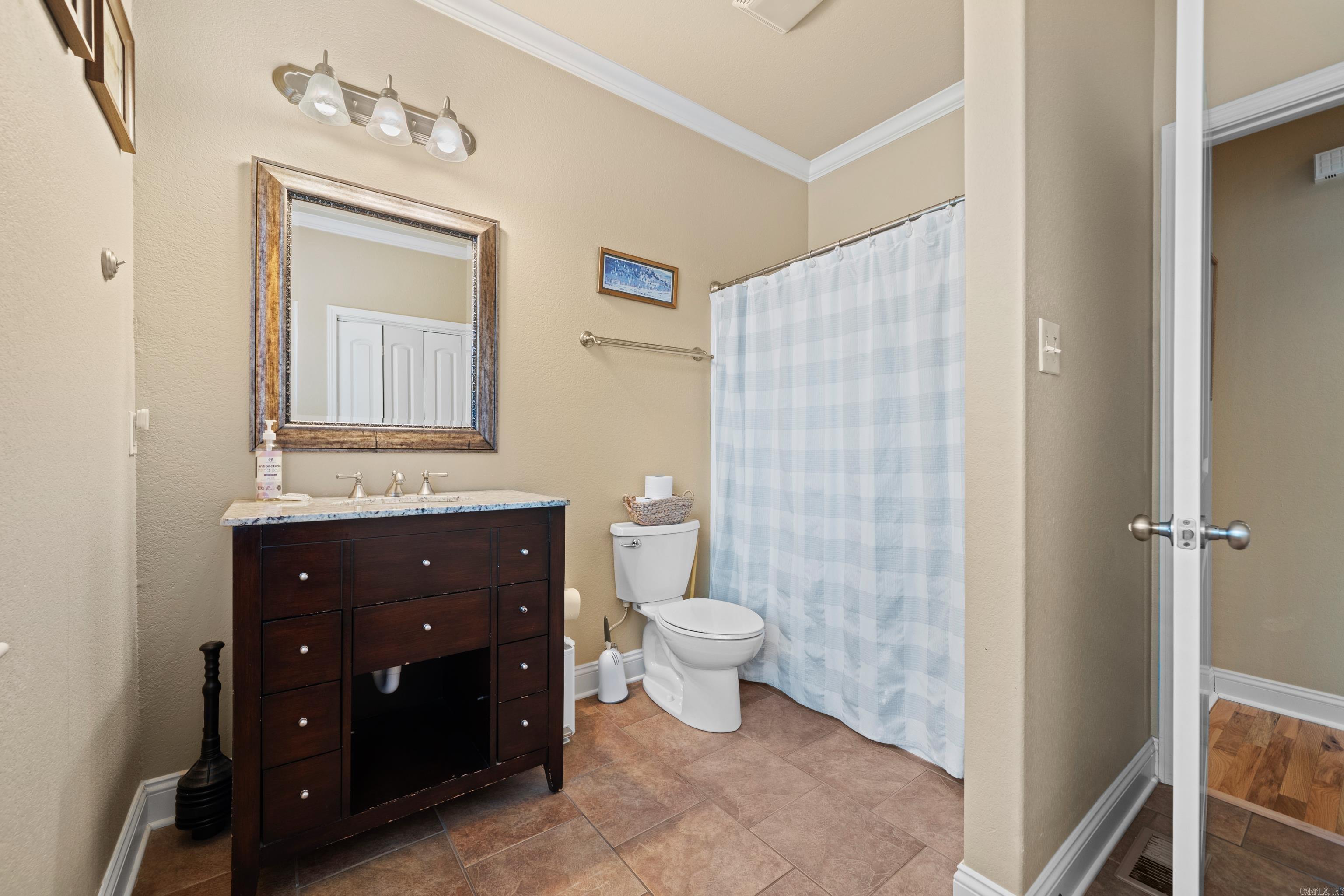 400 D Bayshore Drive