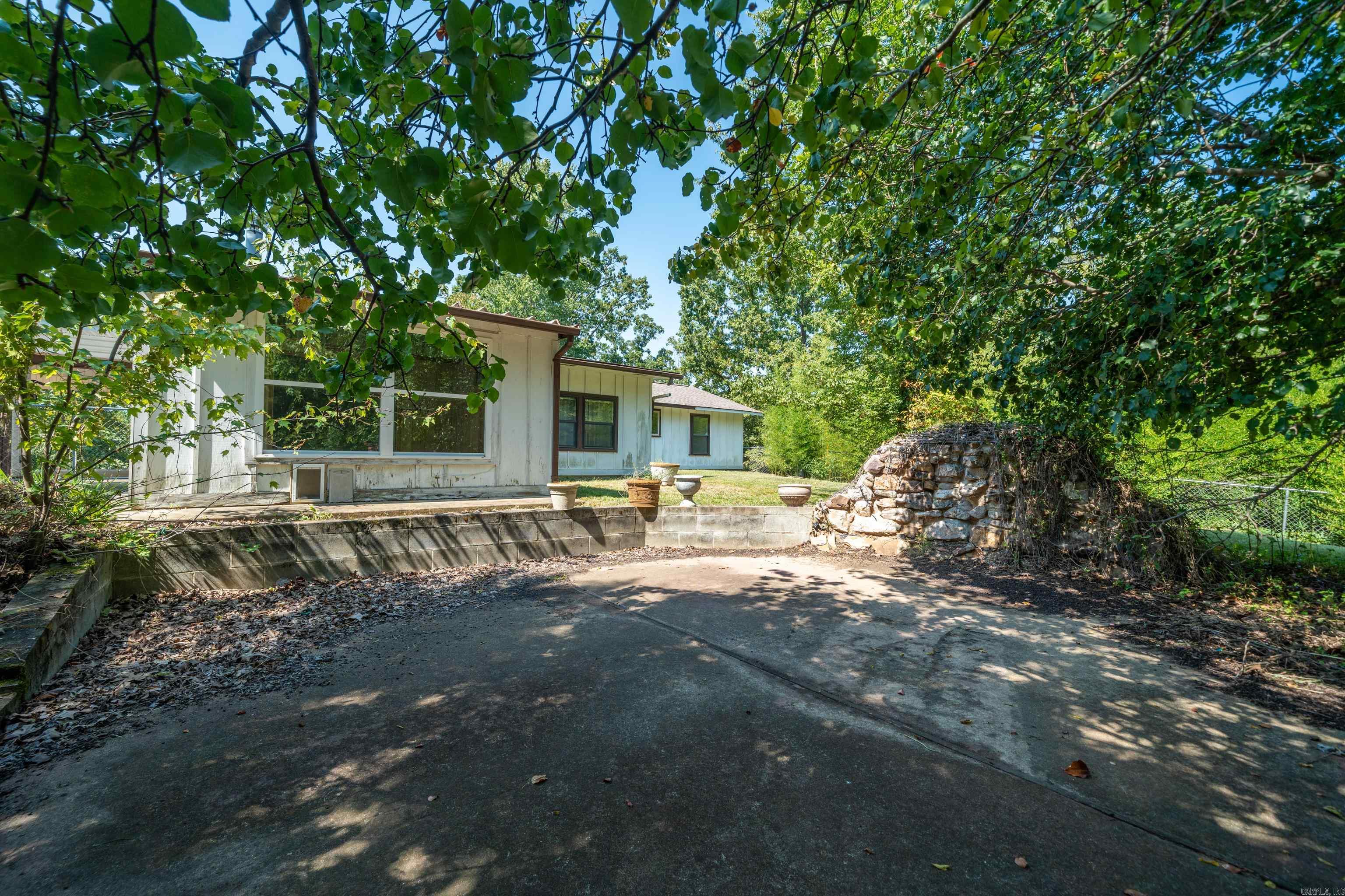 105 Chapparal Court