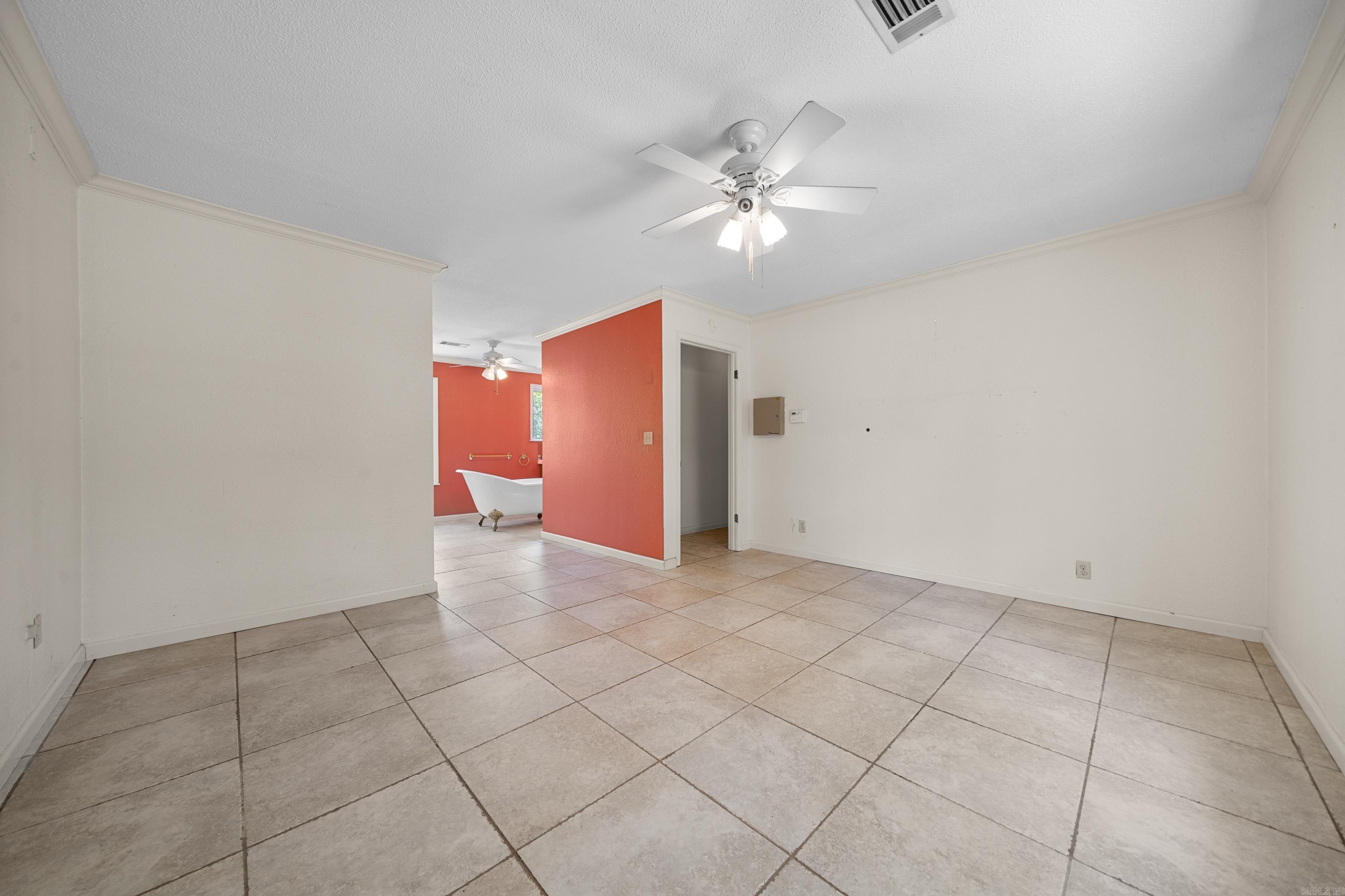 105 Chapparal Court