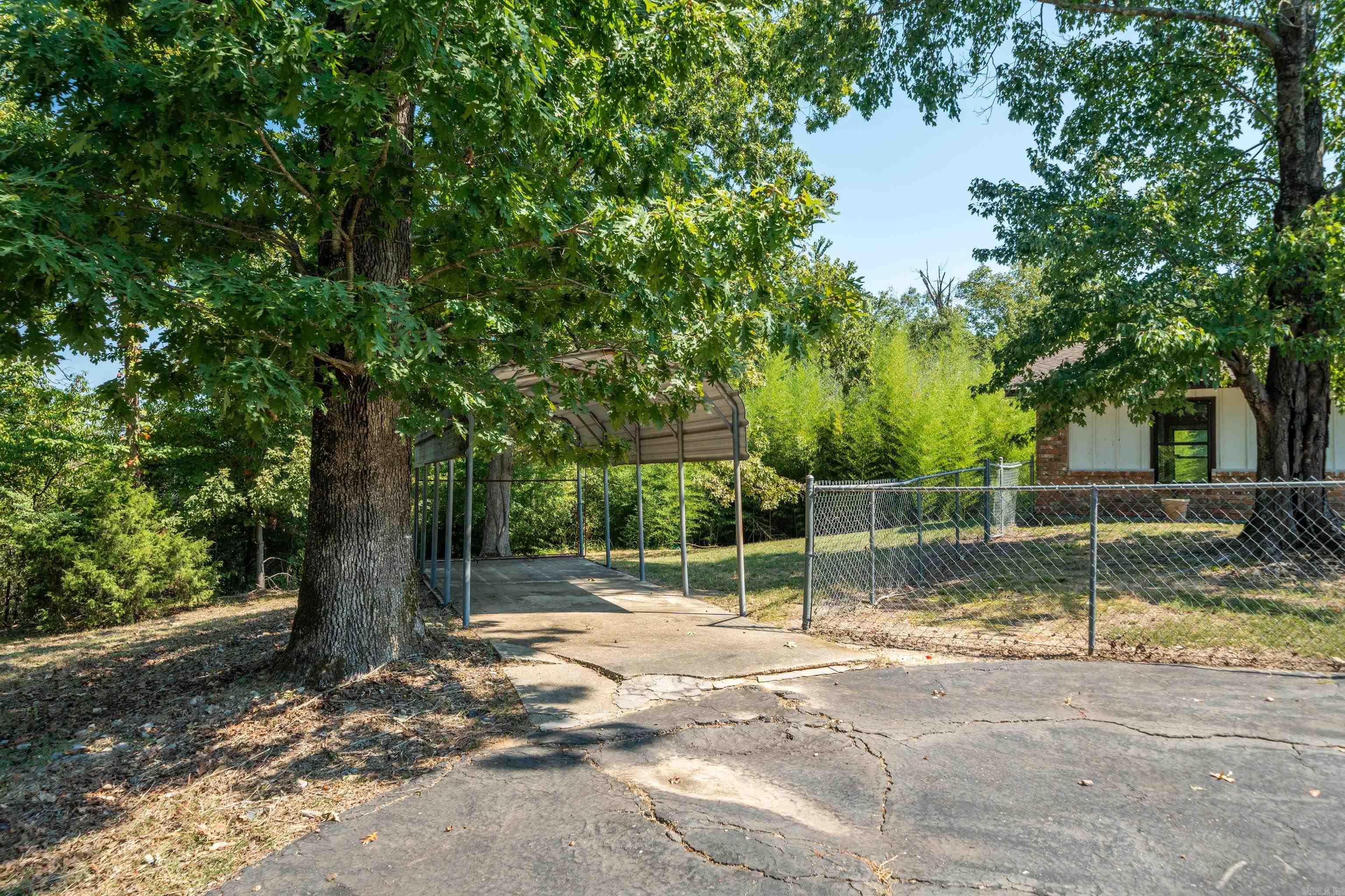 105 Chapparal Court