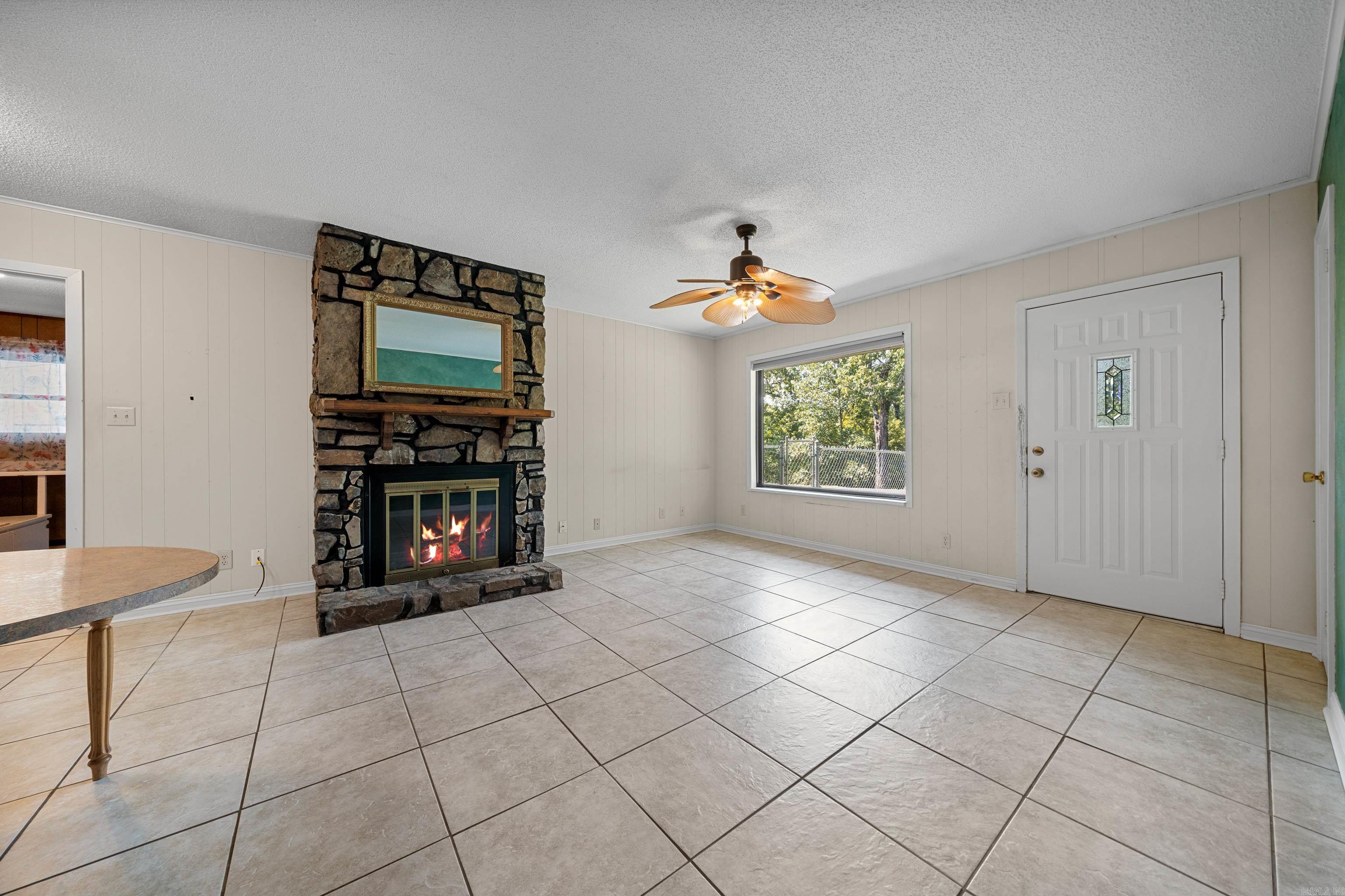 105 Chapparal Court