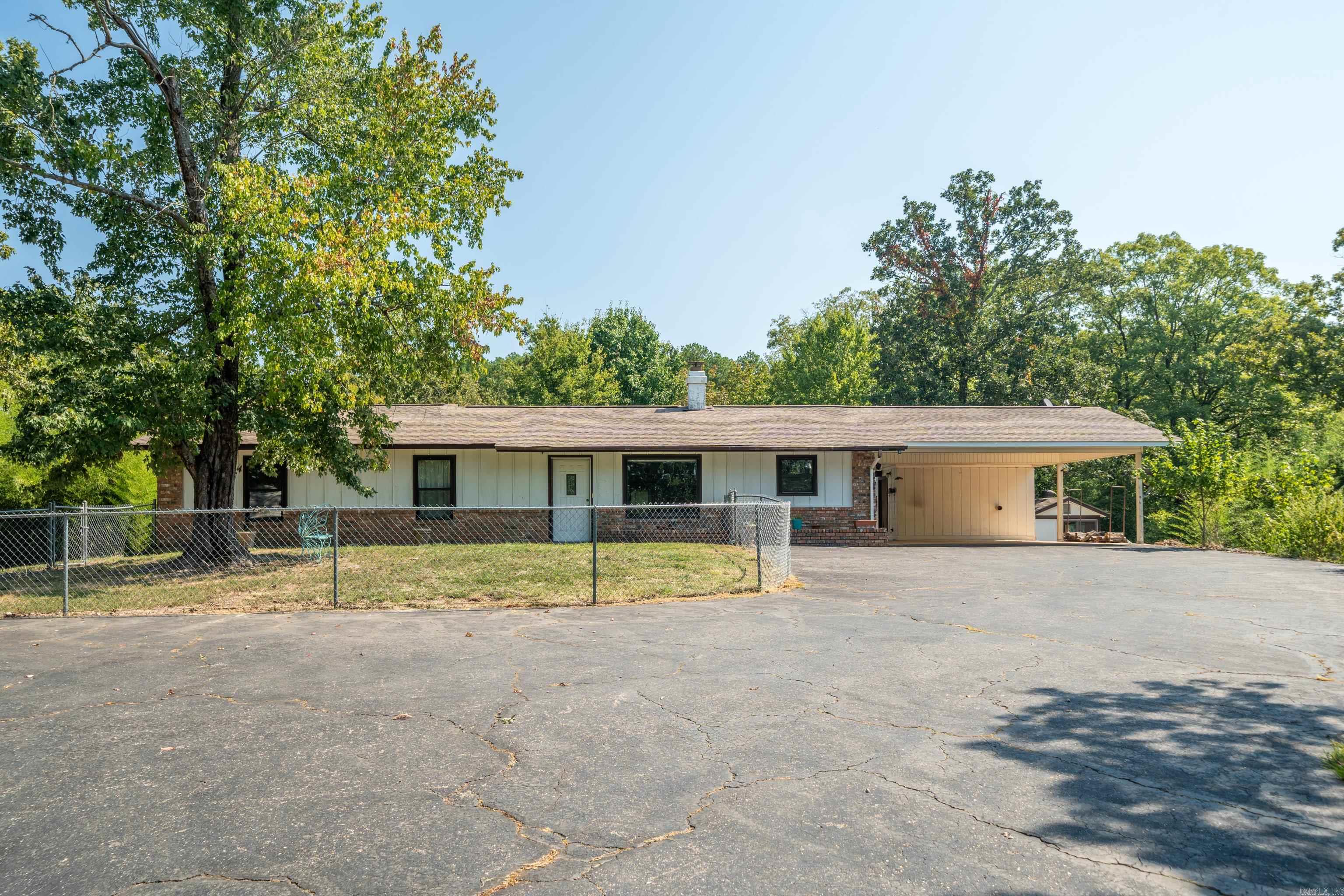 105 Chapparal Court