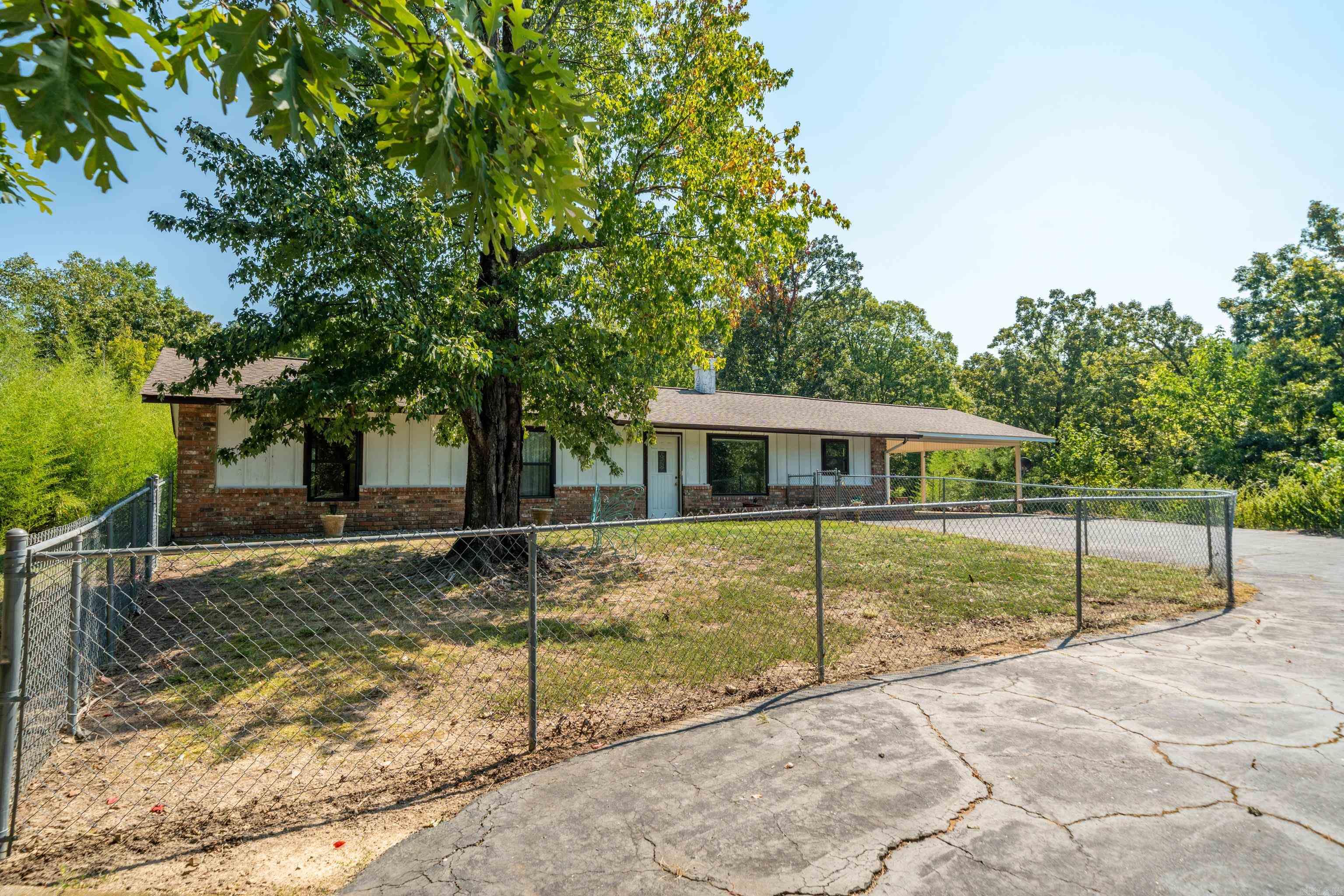105 Chapparal Court