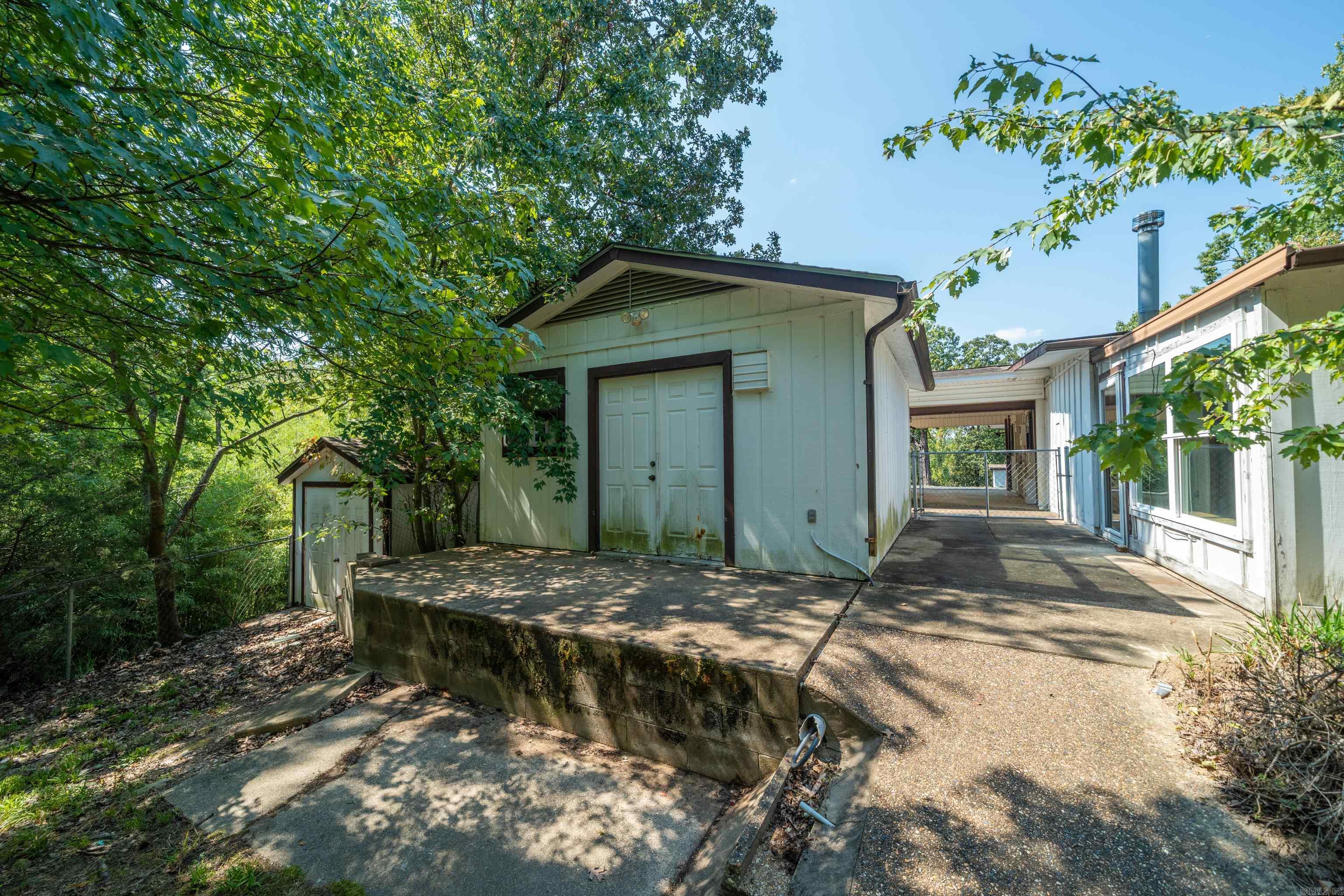 105 Chapparal Court