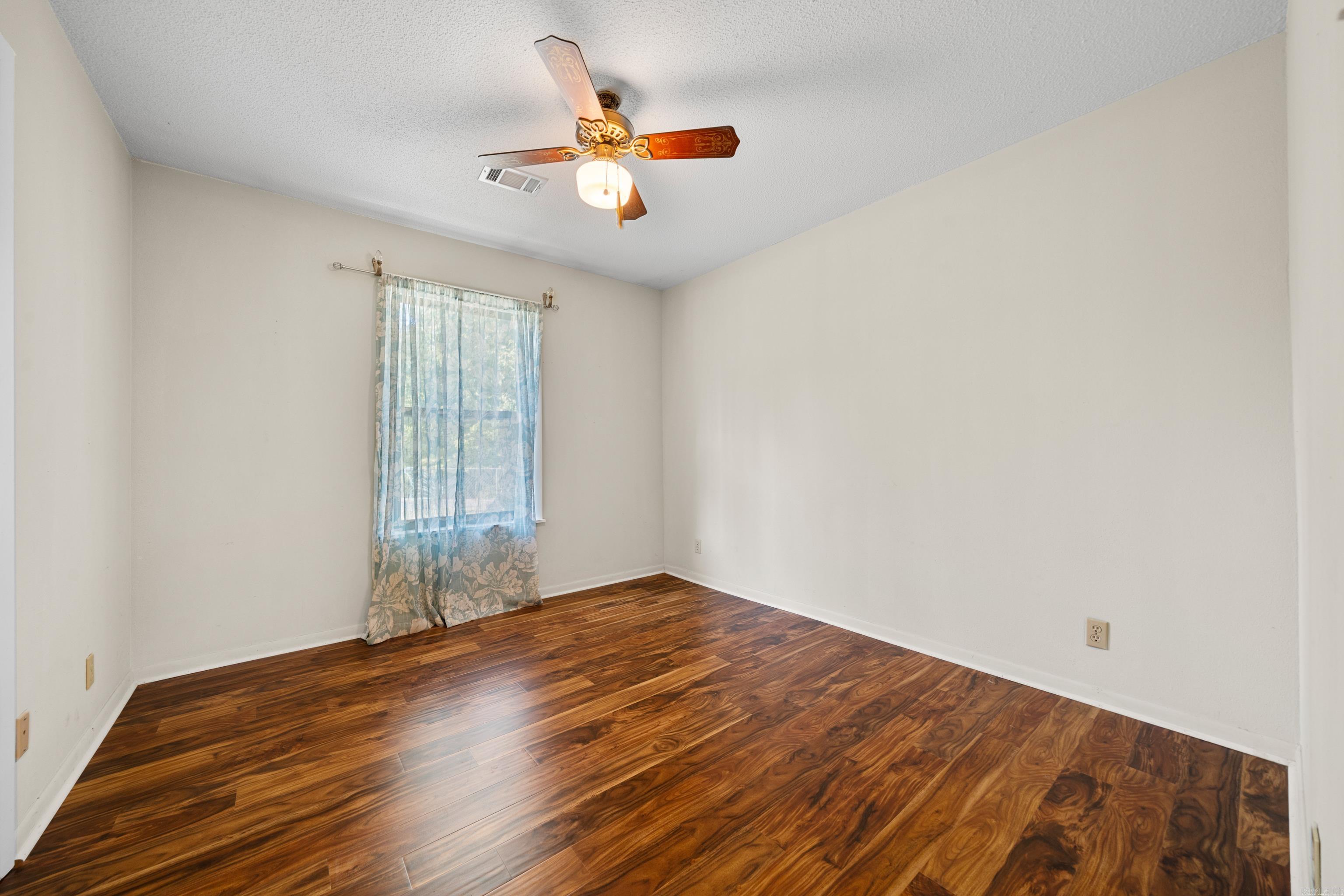 105 Chapparal Court