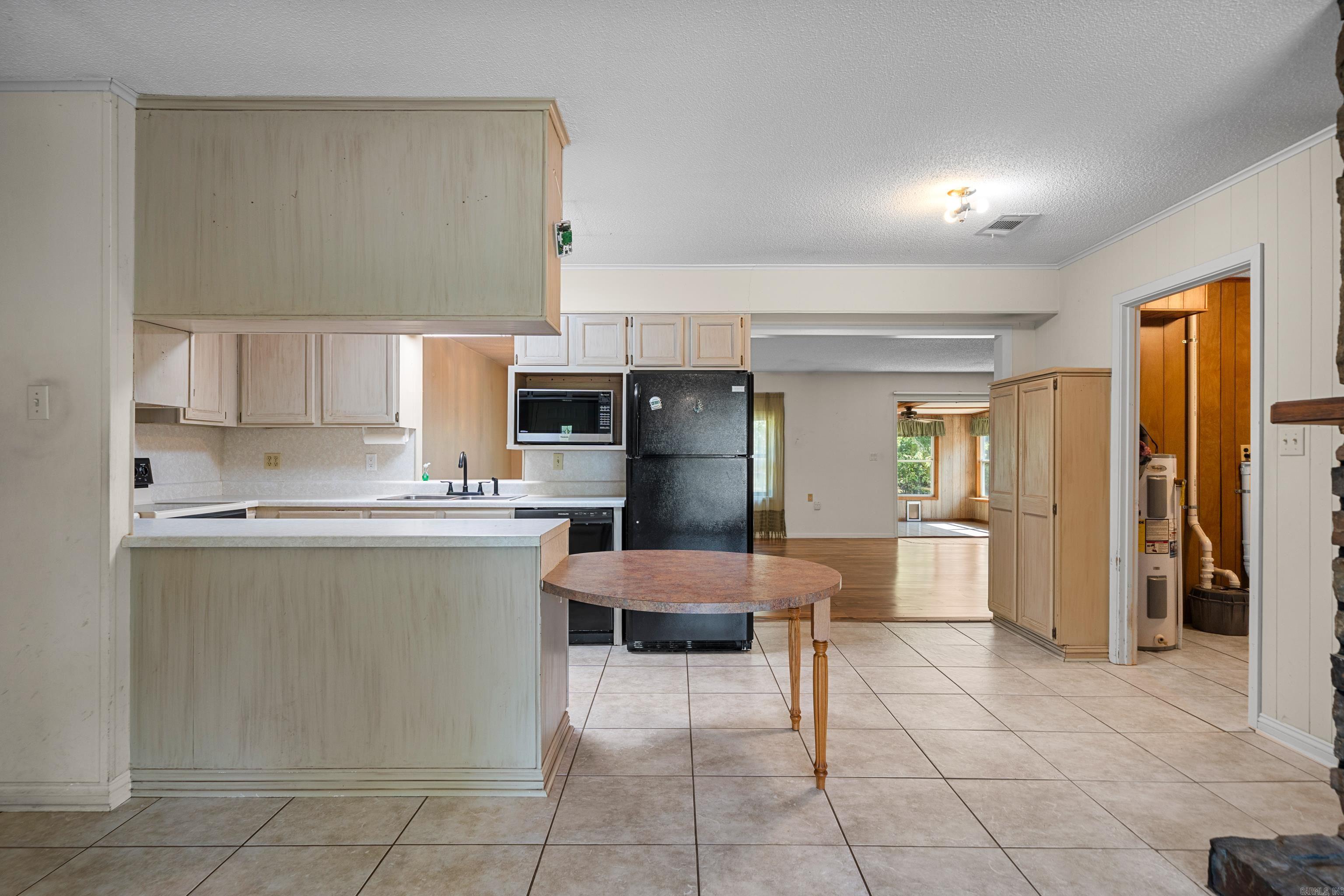 105 Chapparal Court