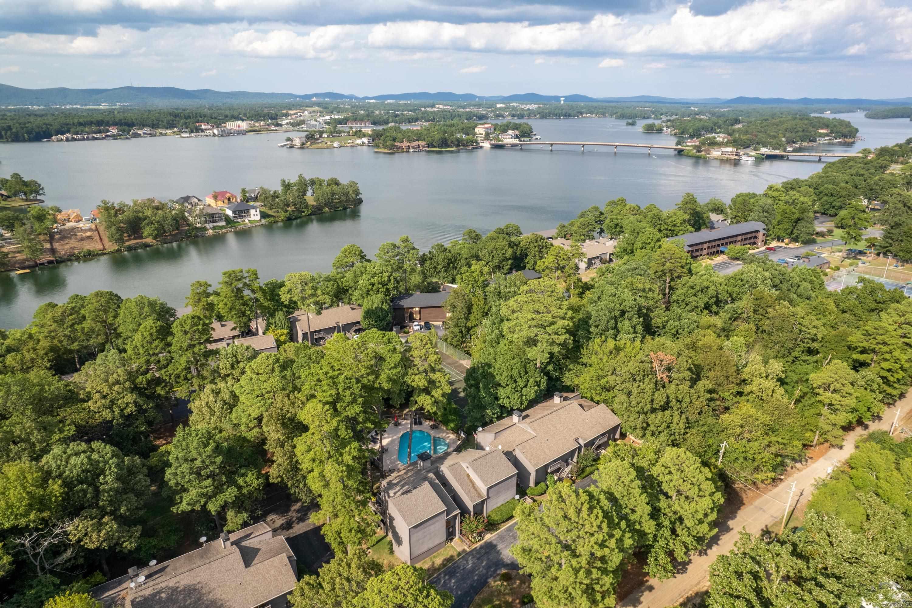 200 Hamilton Oaks K-2 Drive