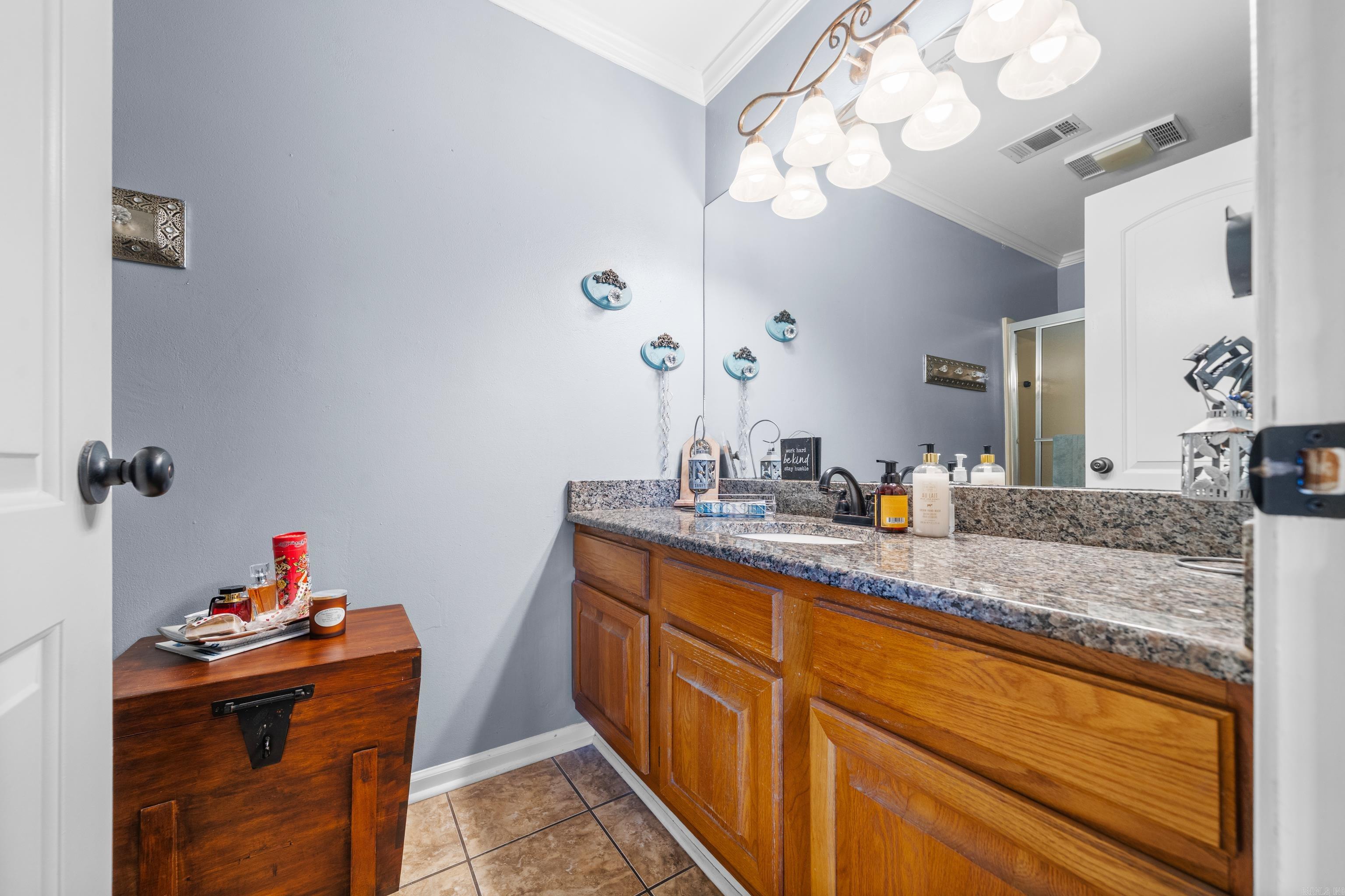 200 Hamilton Oaks K-2 Drive