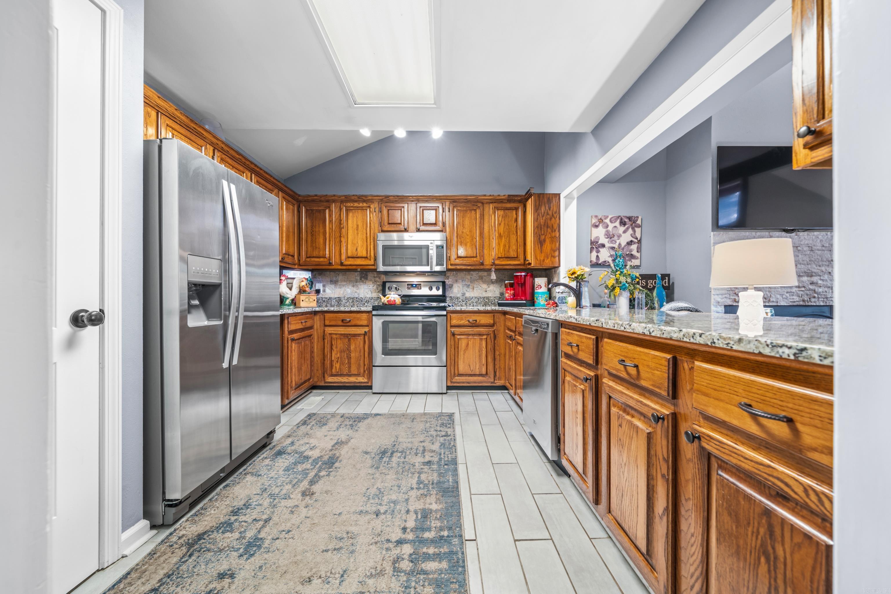 200 Hamilton Oaks K-2 Drive