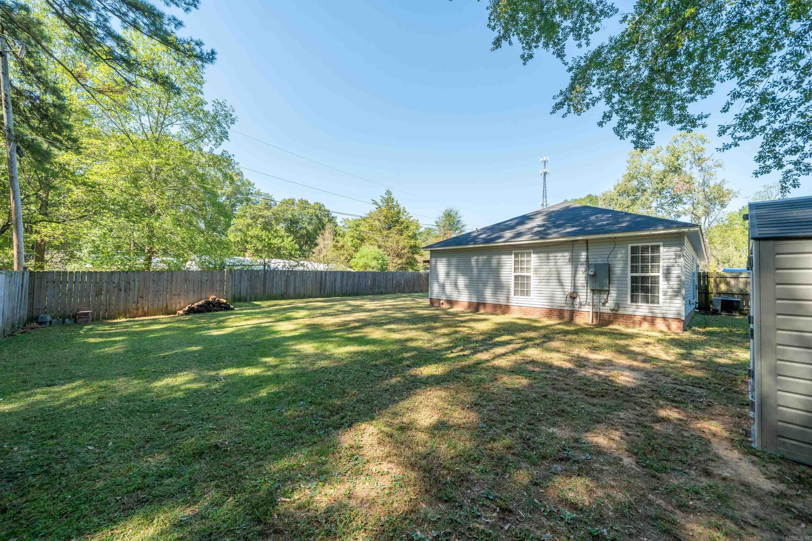 107 E Sunset Drive