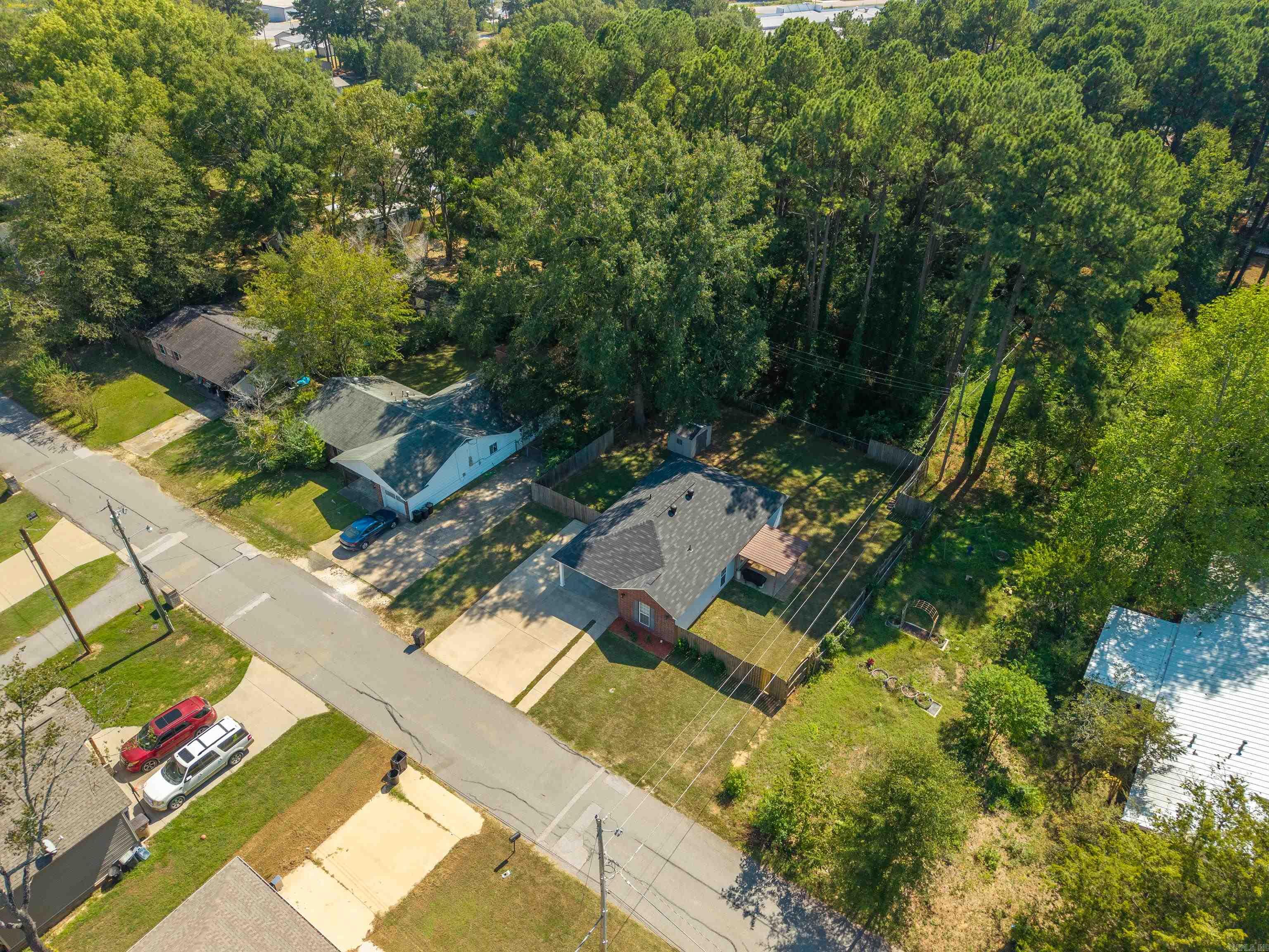 107 E Sunset Drive