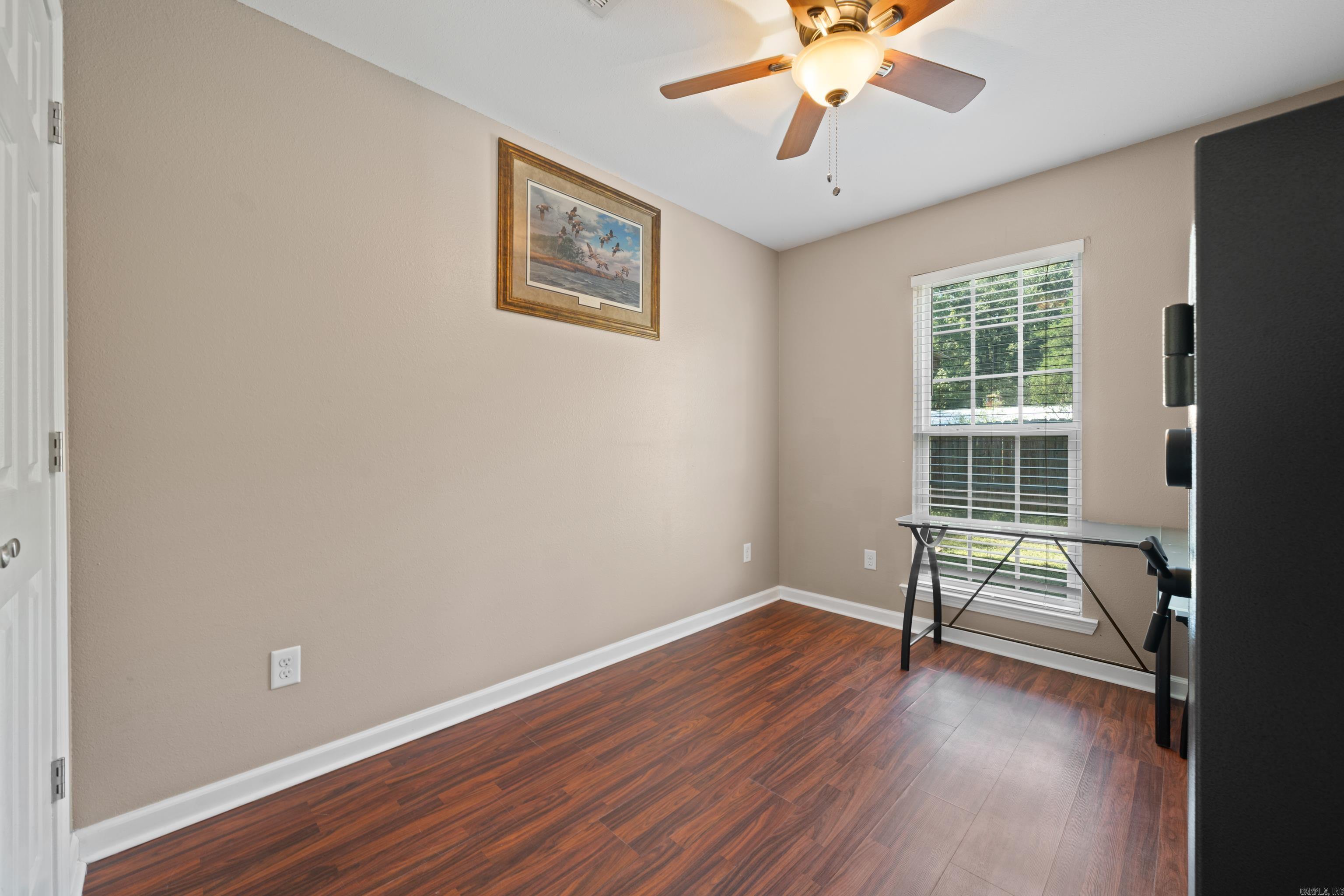 107 E Sunset Drive