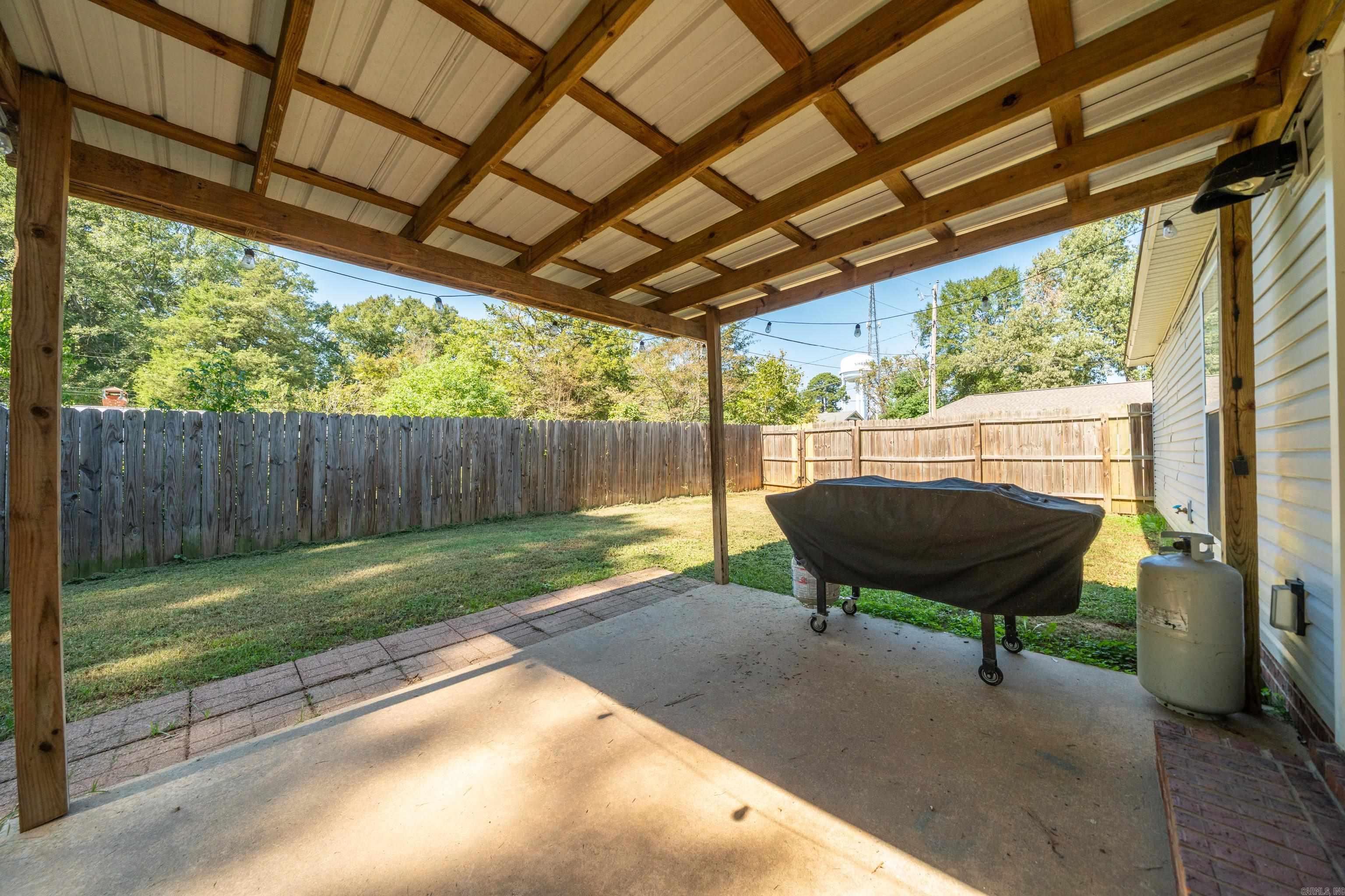 107 E Sunset Drive