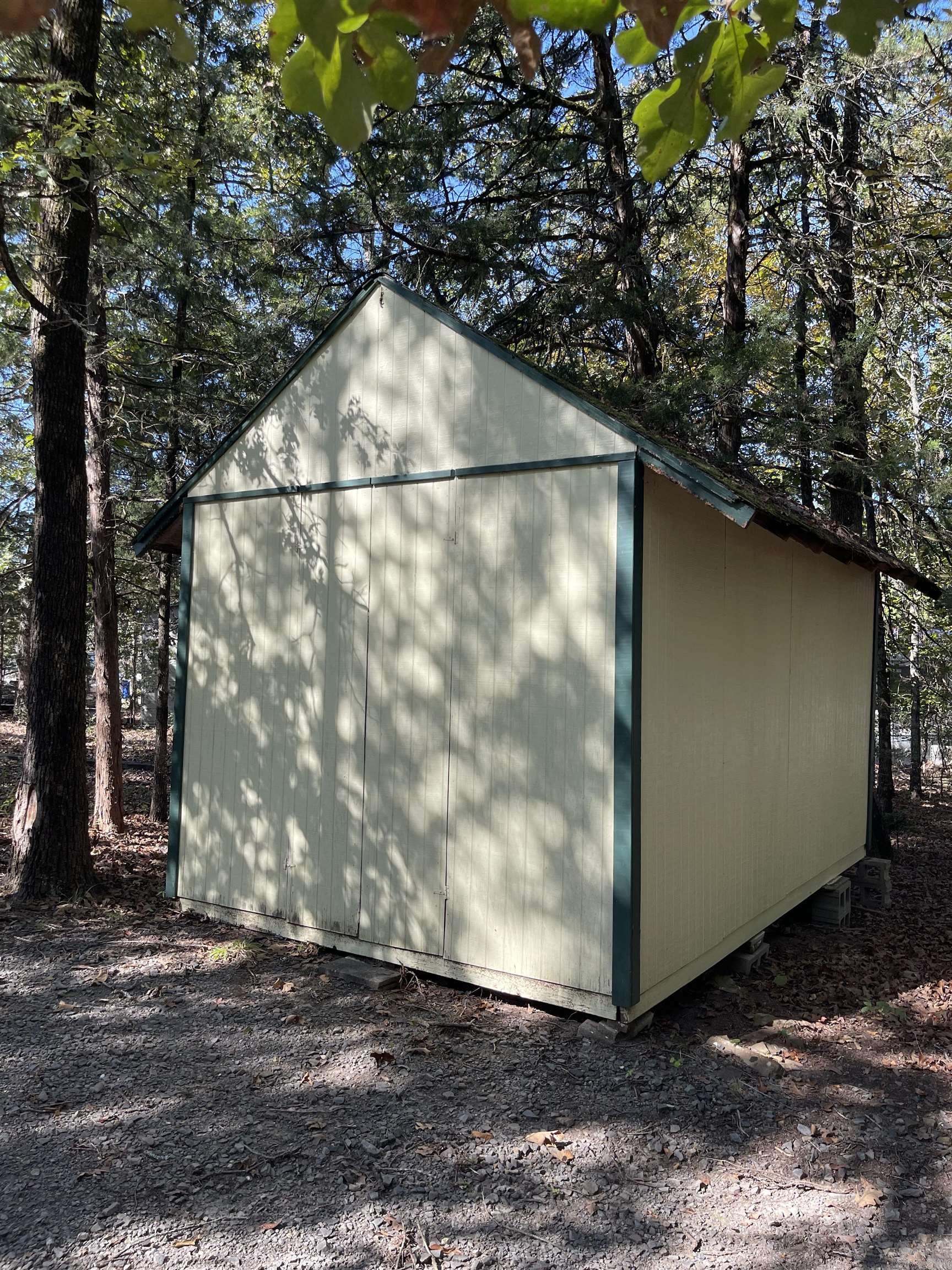 11 Timbercrest Drive