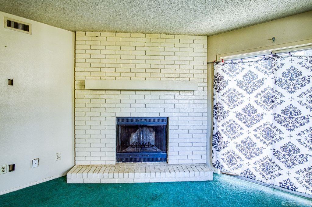 160 Cooper Street Unit: 17B